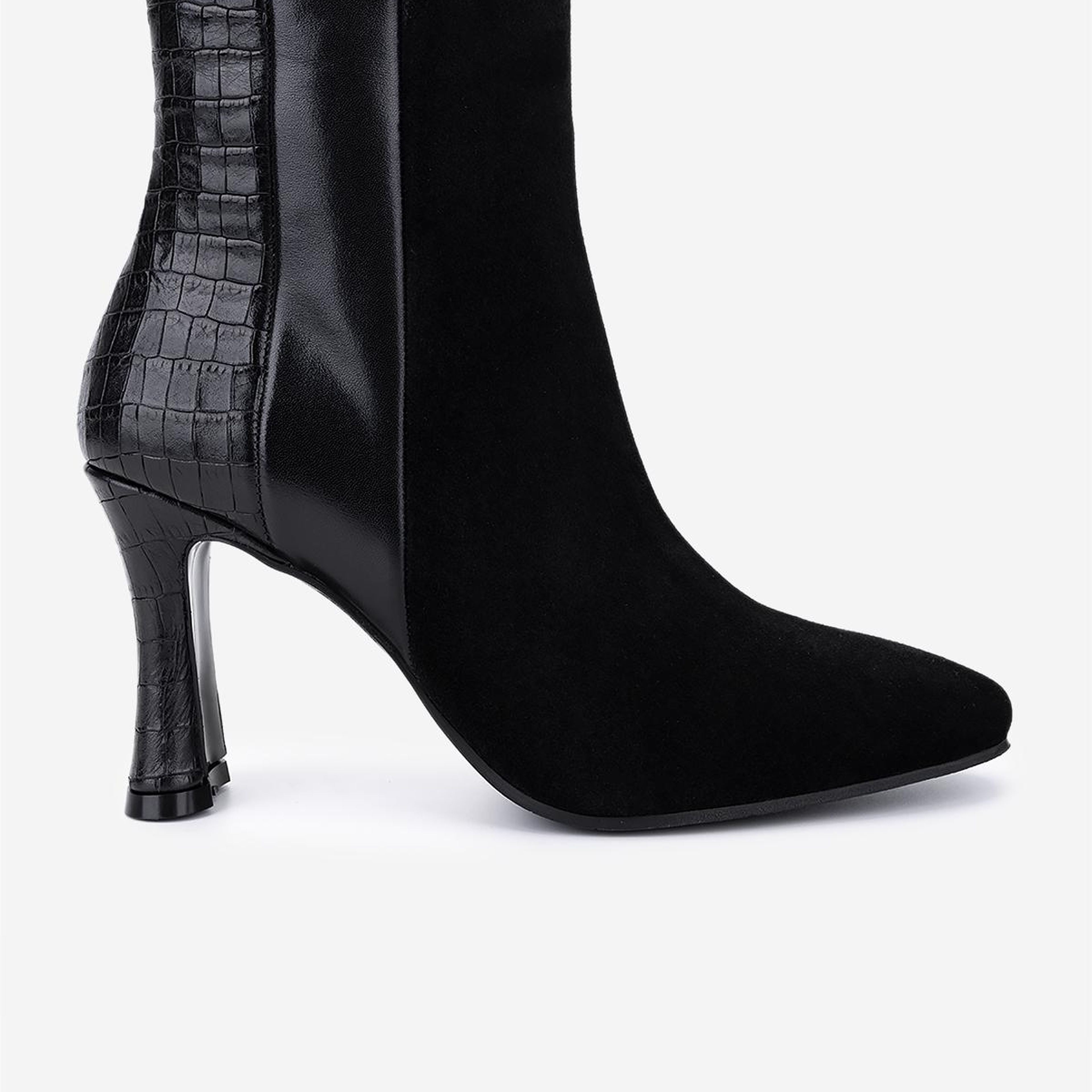 Valmenti Kadın Hakiki Deri Siyah Topuklu Bot