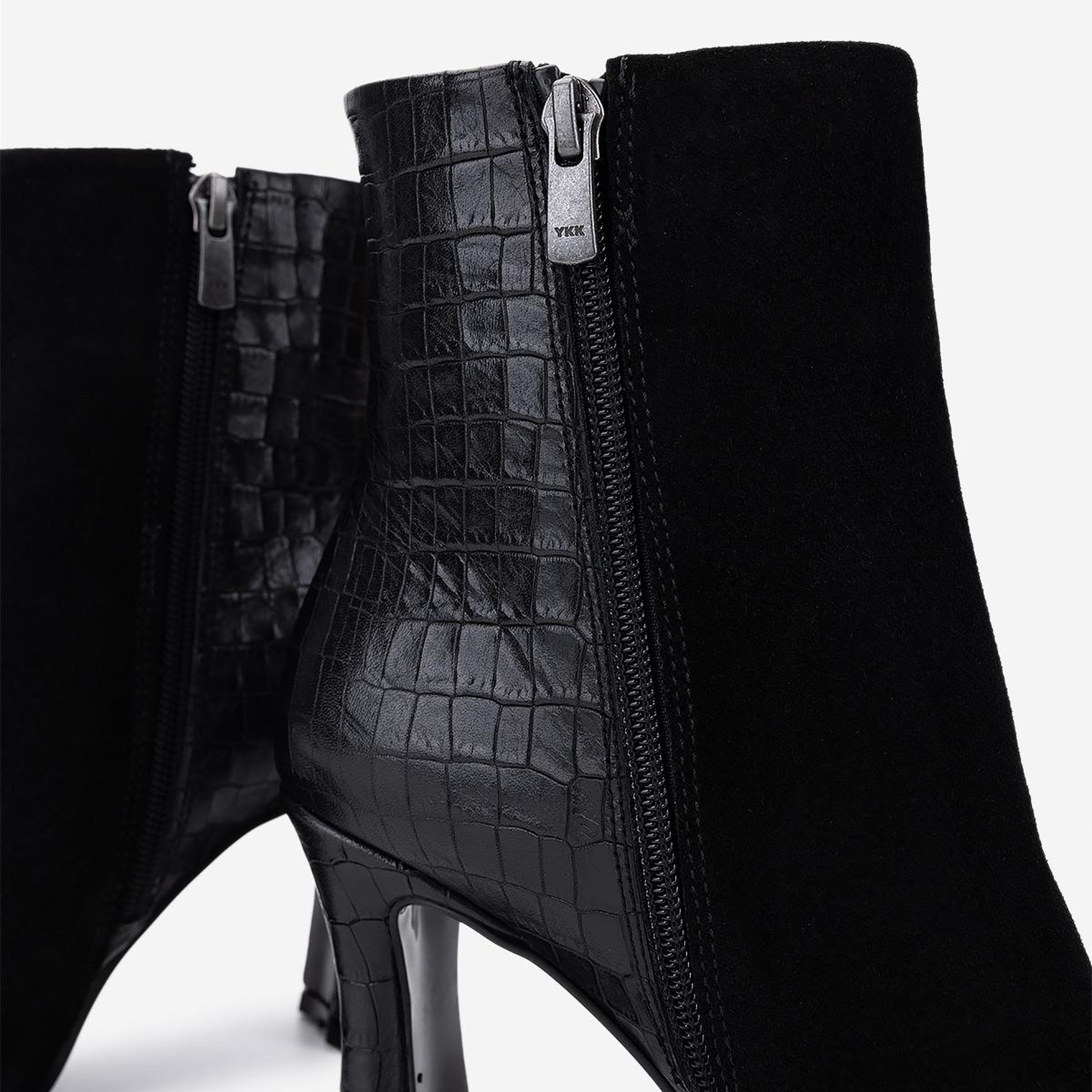 Valmenti Kadın Hakiki Deri Siyah Topuklu Bot