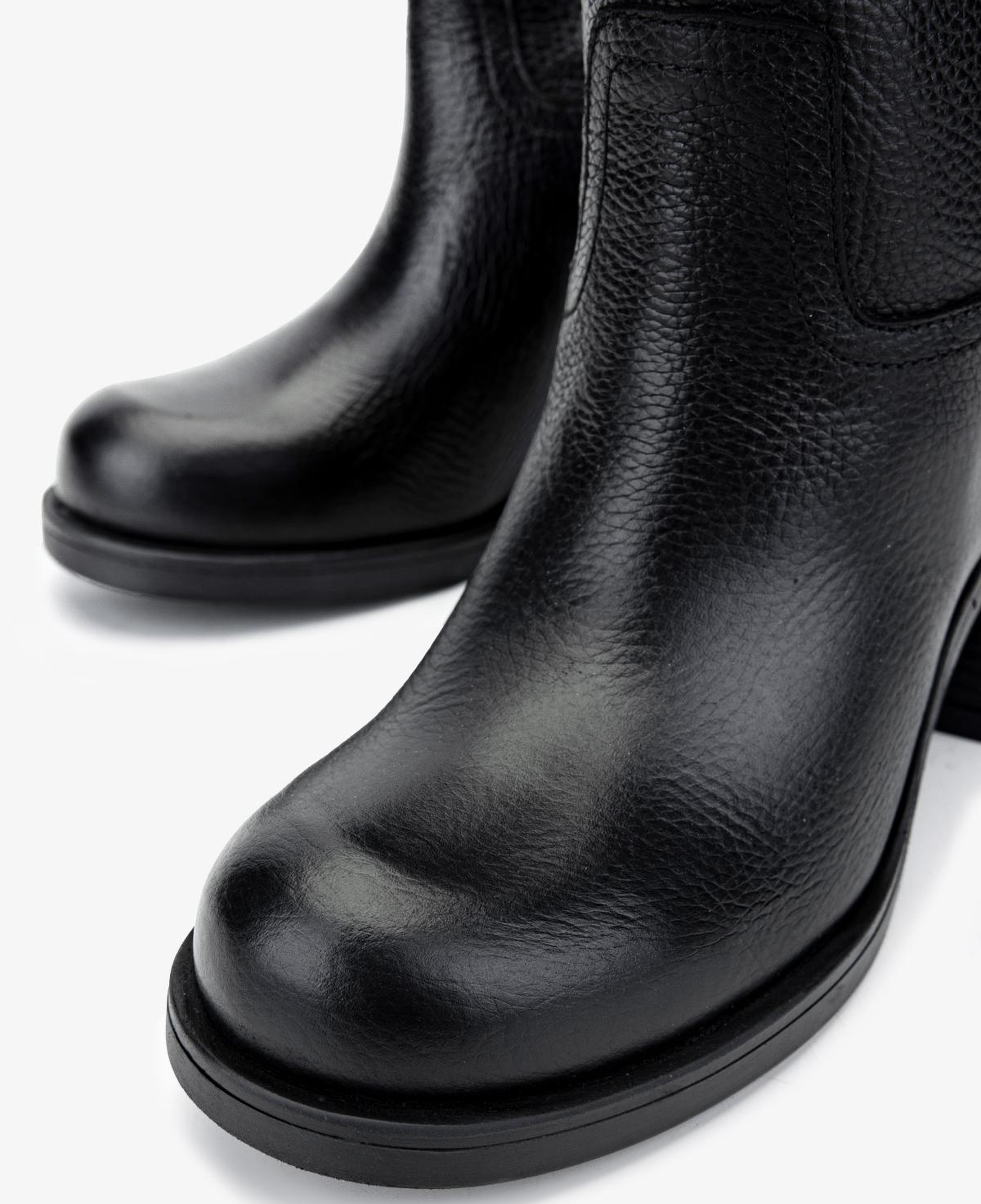 Valmenti Kadın Hakiki Deri Siyah Floter Topuklu Bot