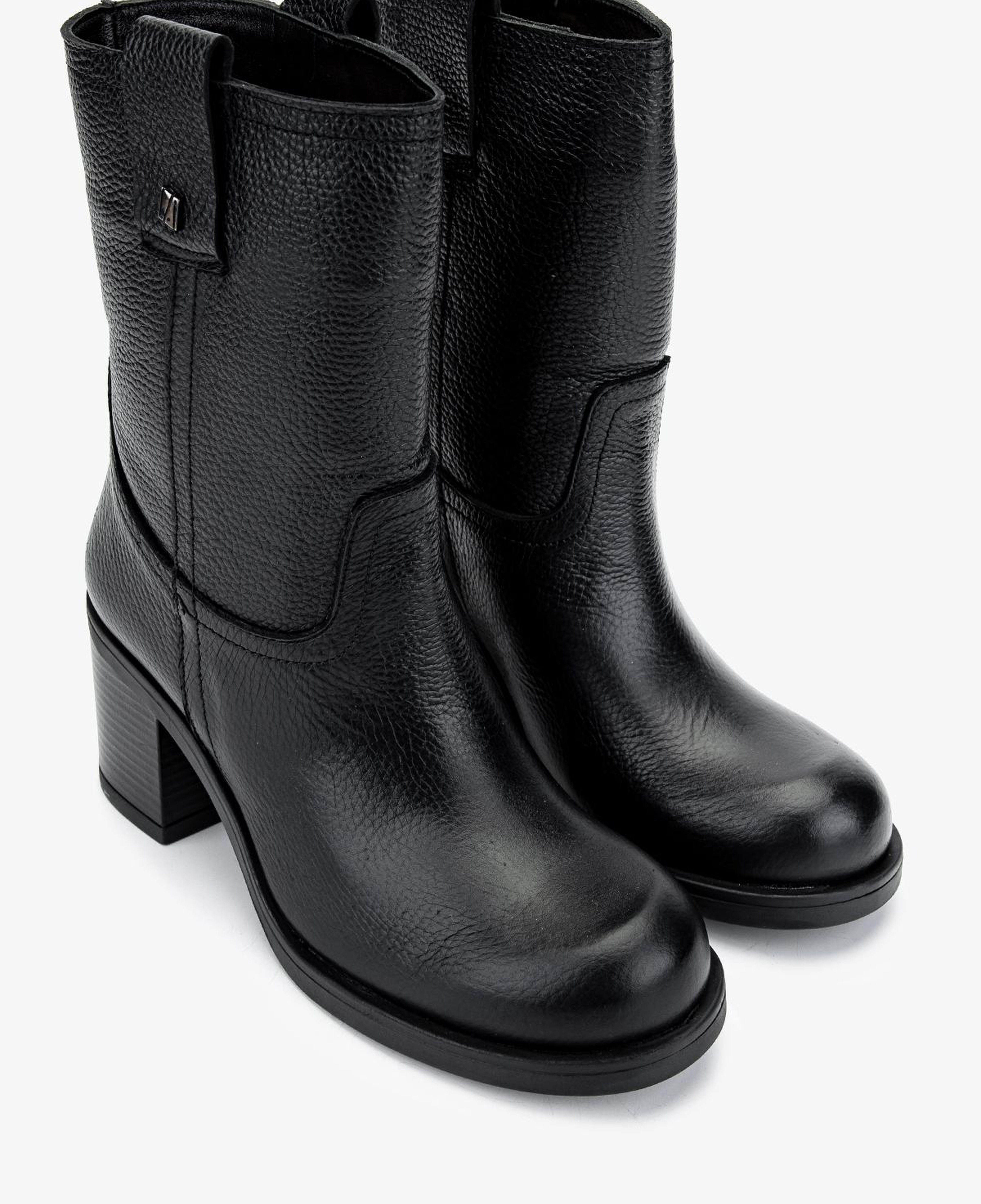 Valmenti Kadın Hakiki Deri Siyah Floter Topuklu Bot