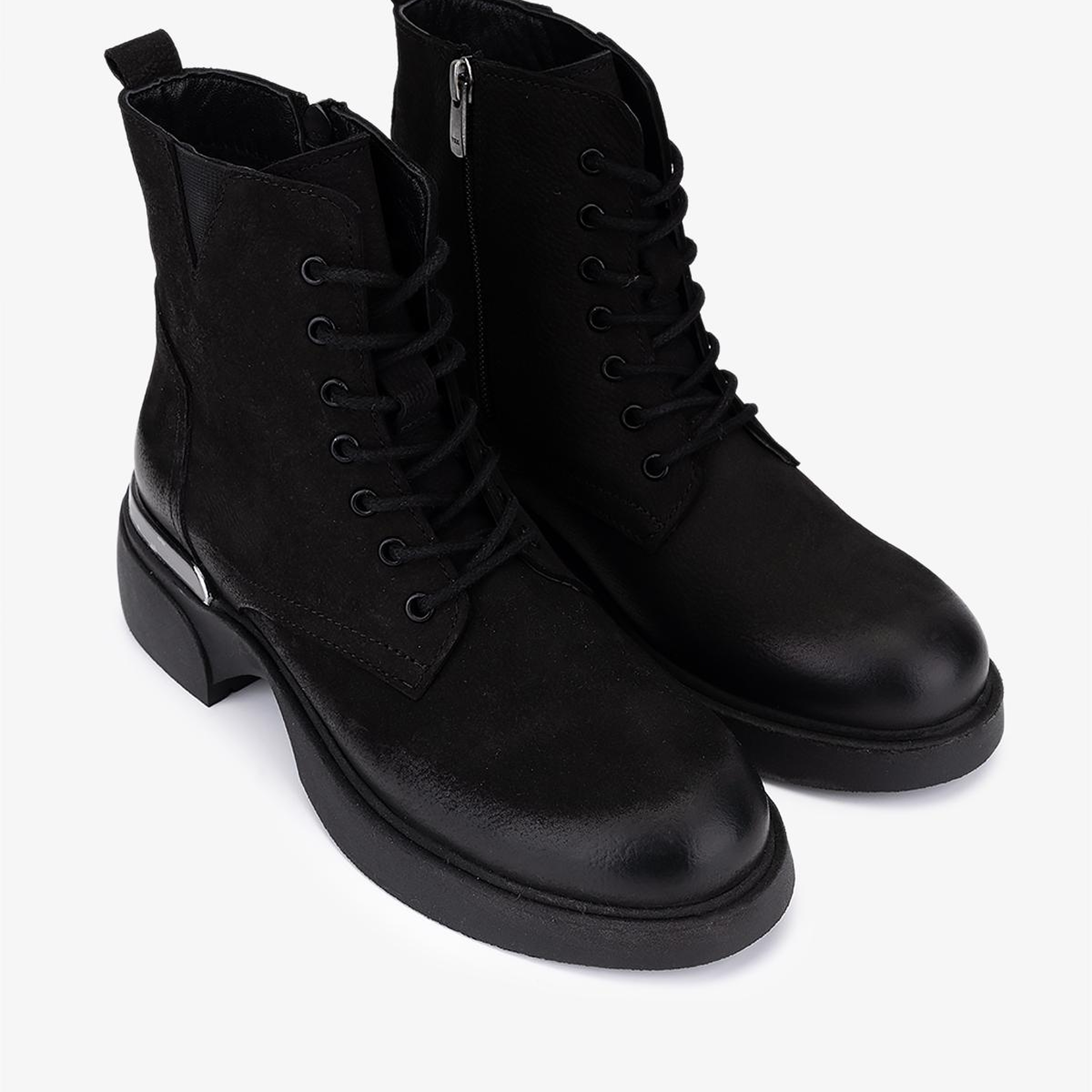 Valmenti Kadın Hakiki Deri Siyah Nubuk Düz Bot