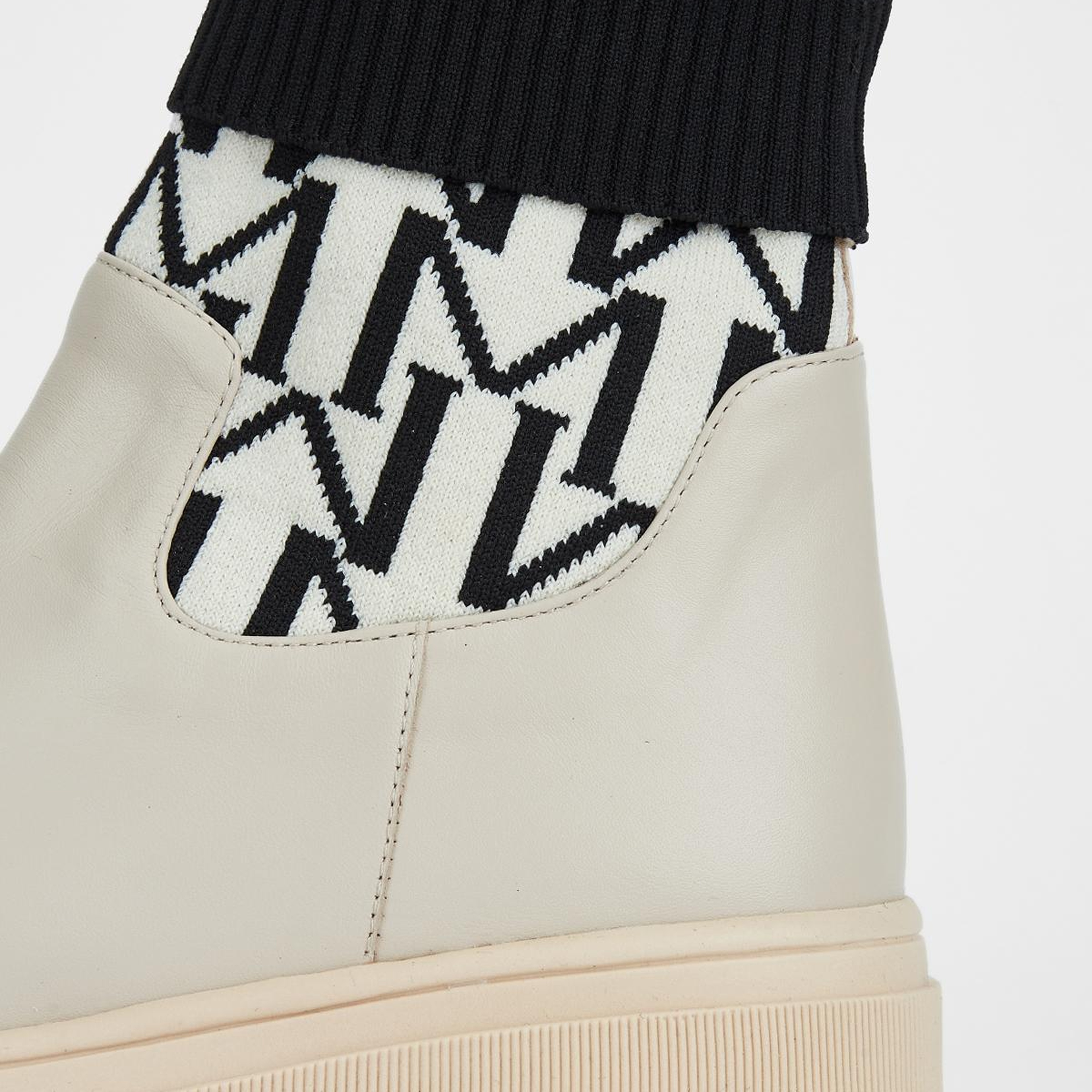 Valmenti Kadın Hakiki Deri Bej Düz Bot