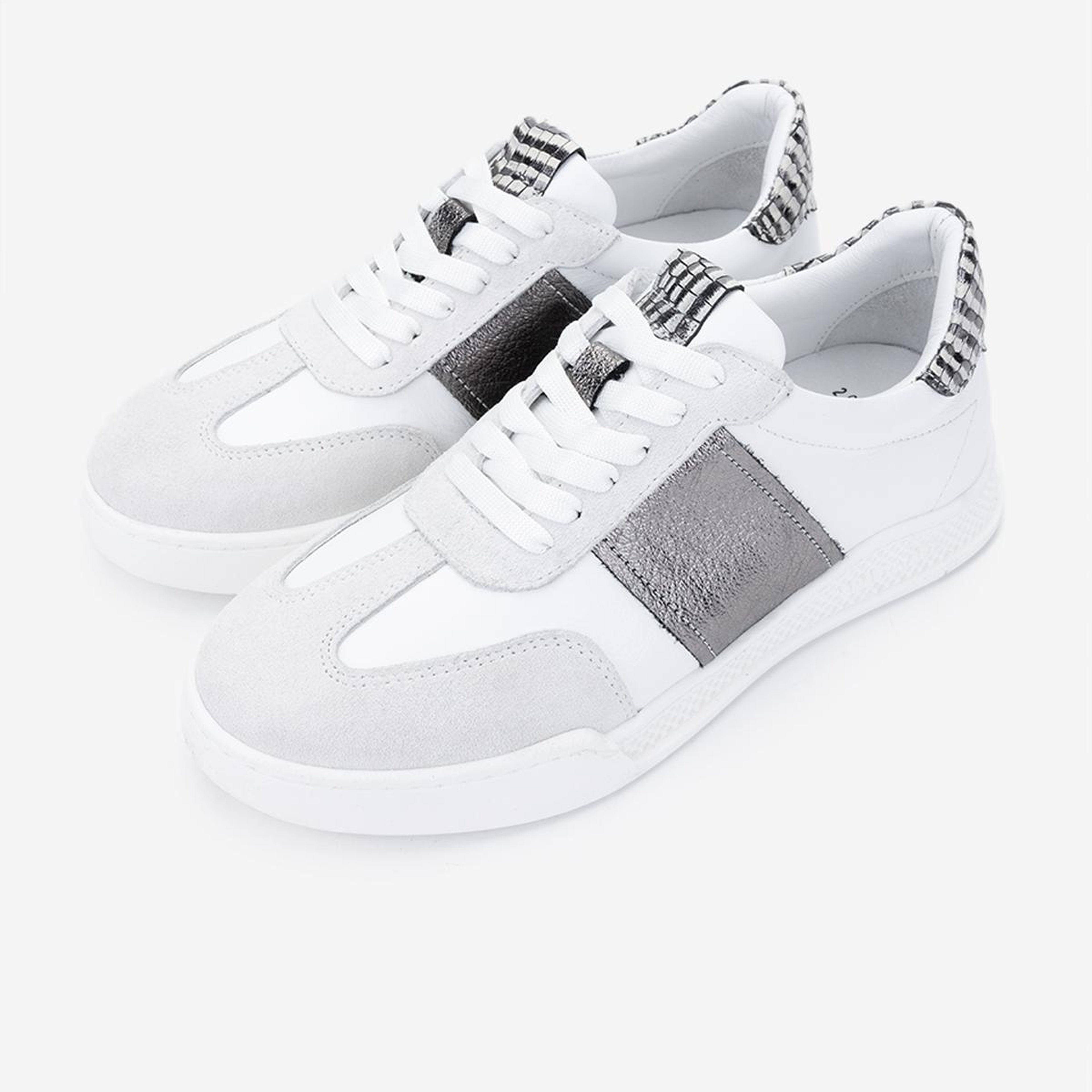 Valmenti Kadın Hakiki Deri Beyaz Sneakers & Spor Ayakkabı