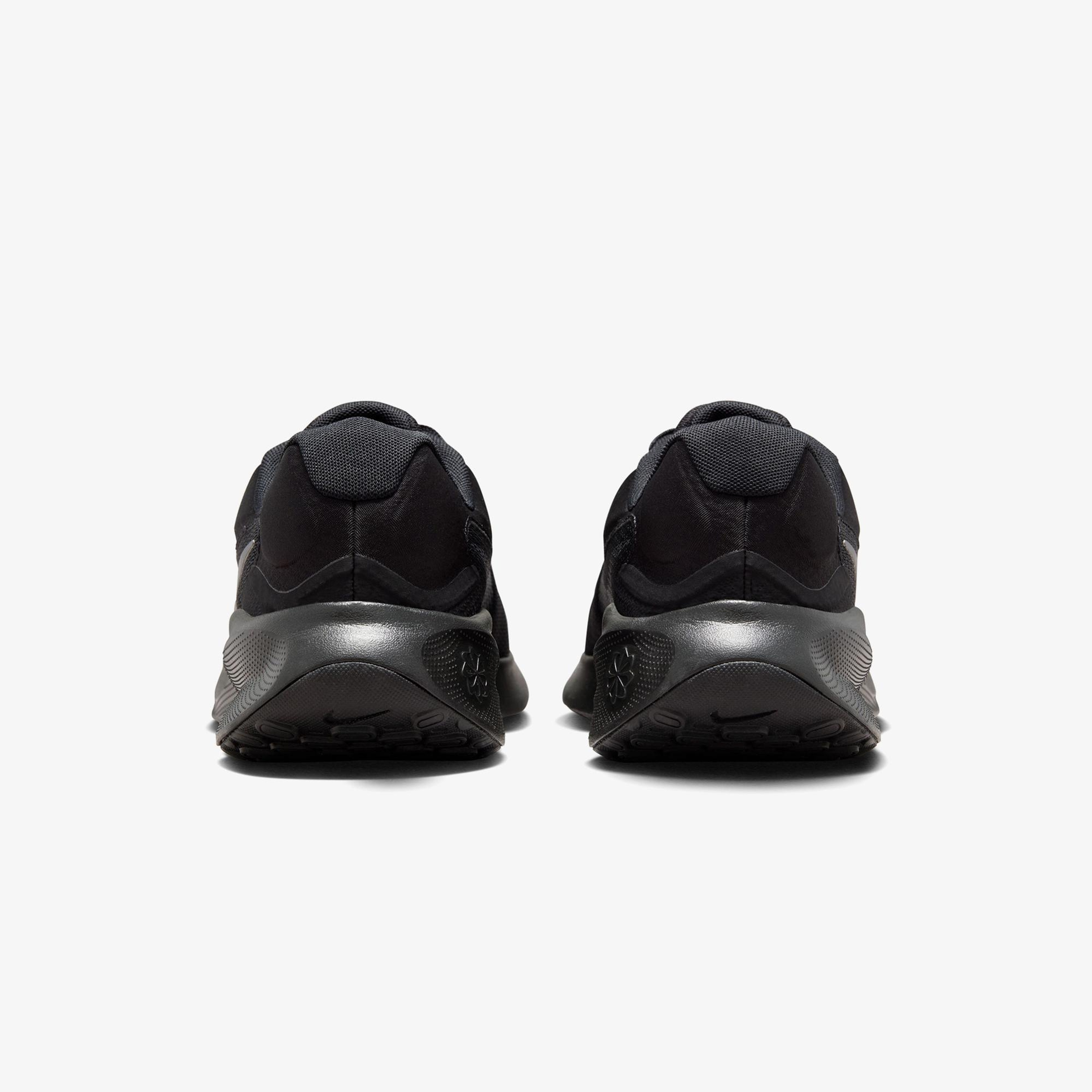 Nike Revolution 7 Erkek Siyah Koşu Ayakkabısı