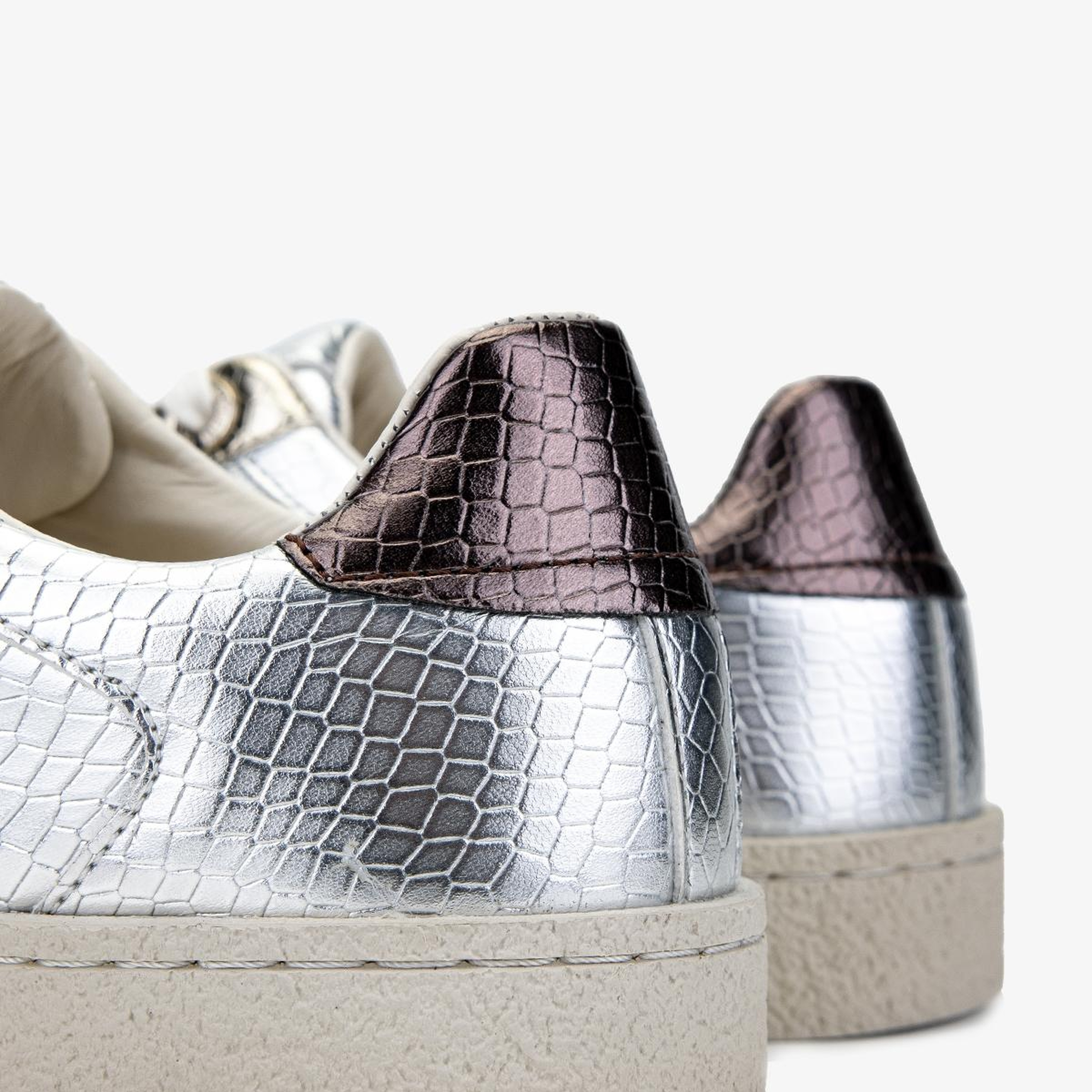 Valmenti Kadın Suni Deri Gri Sneakers & Spor Ayakkabı