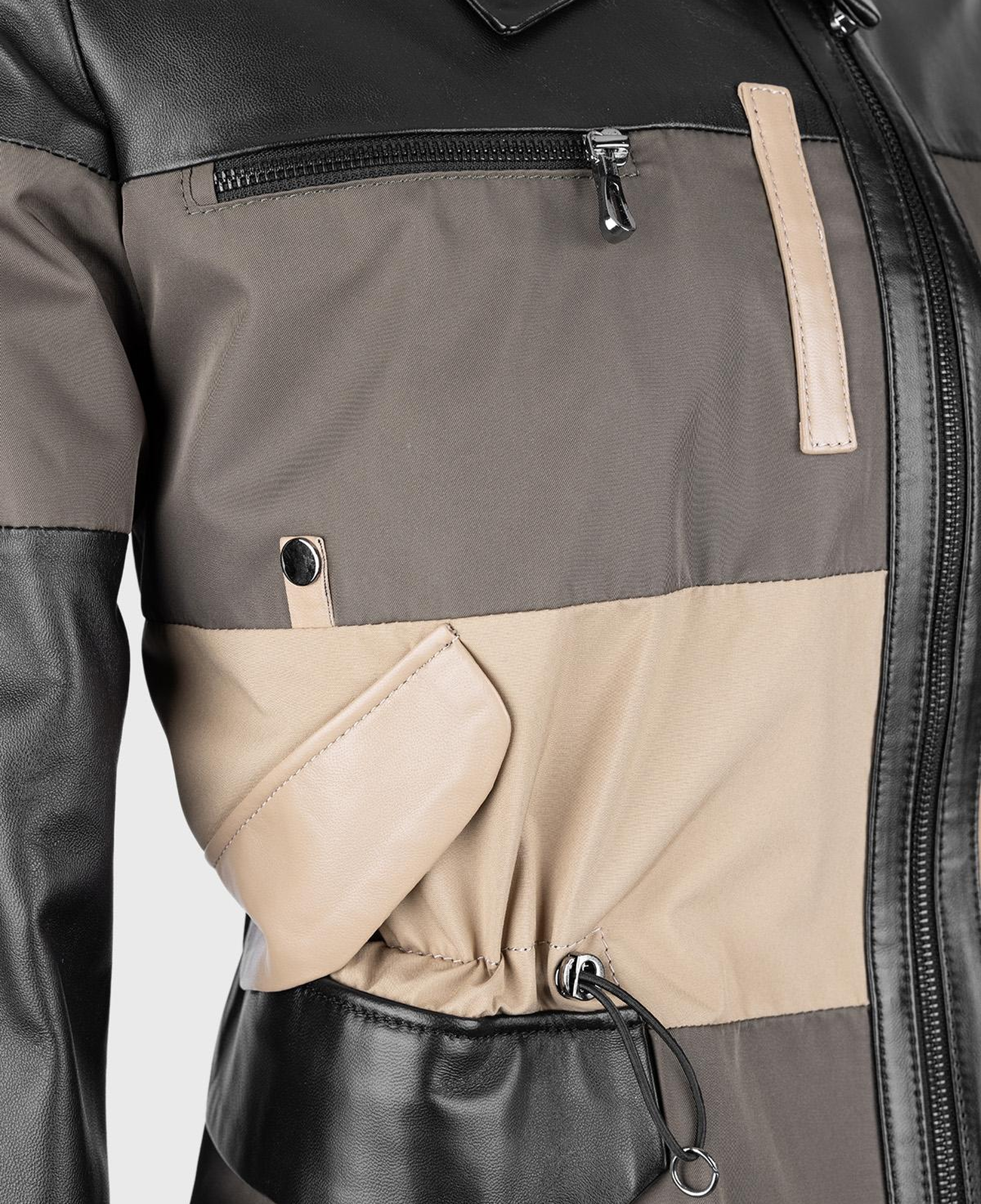 Valmenti Kadın Deri & Tekstil Siyah Mont