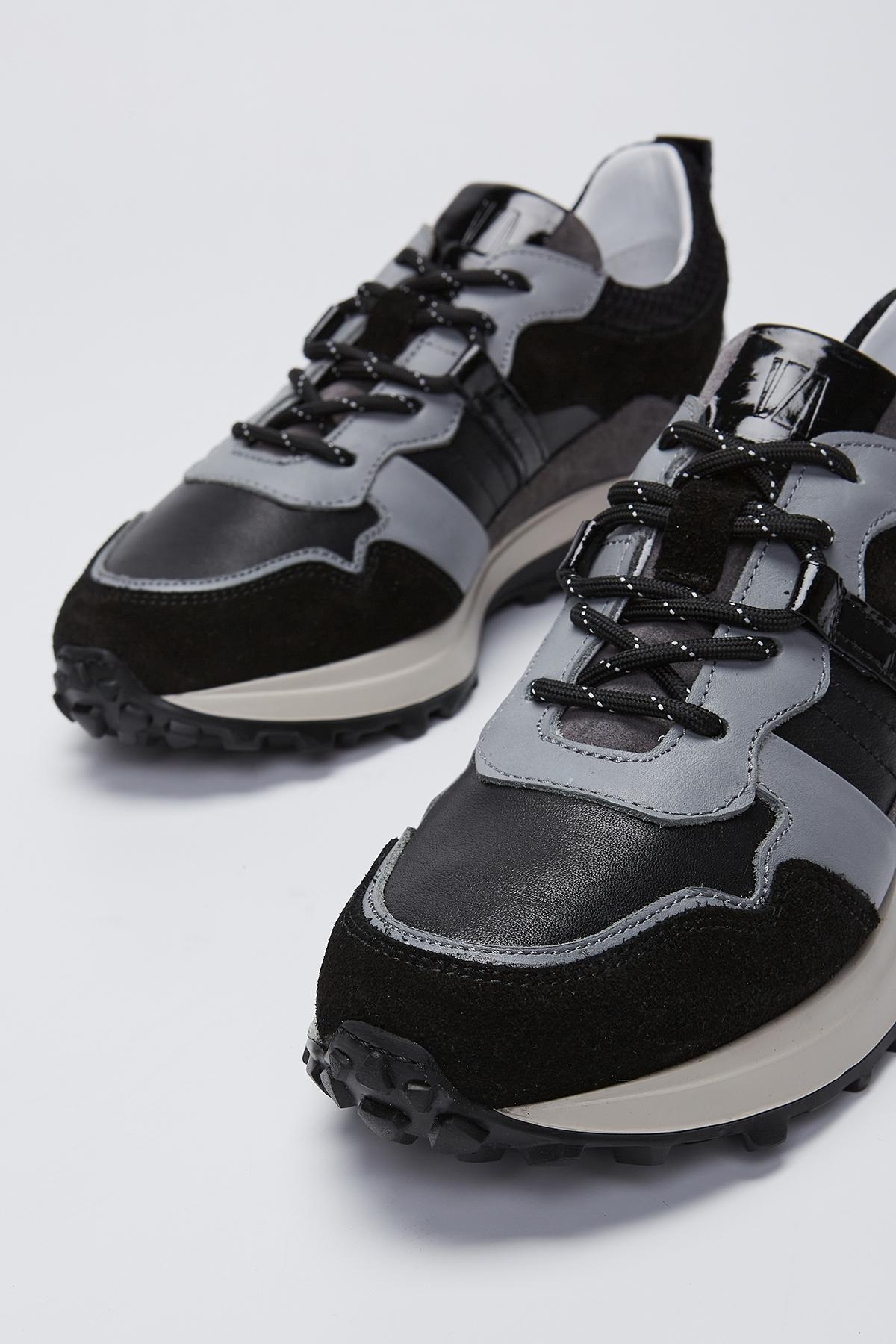 Valmenti Kadın Hakiki Deri Siyah Spor Ayakkabı