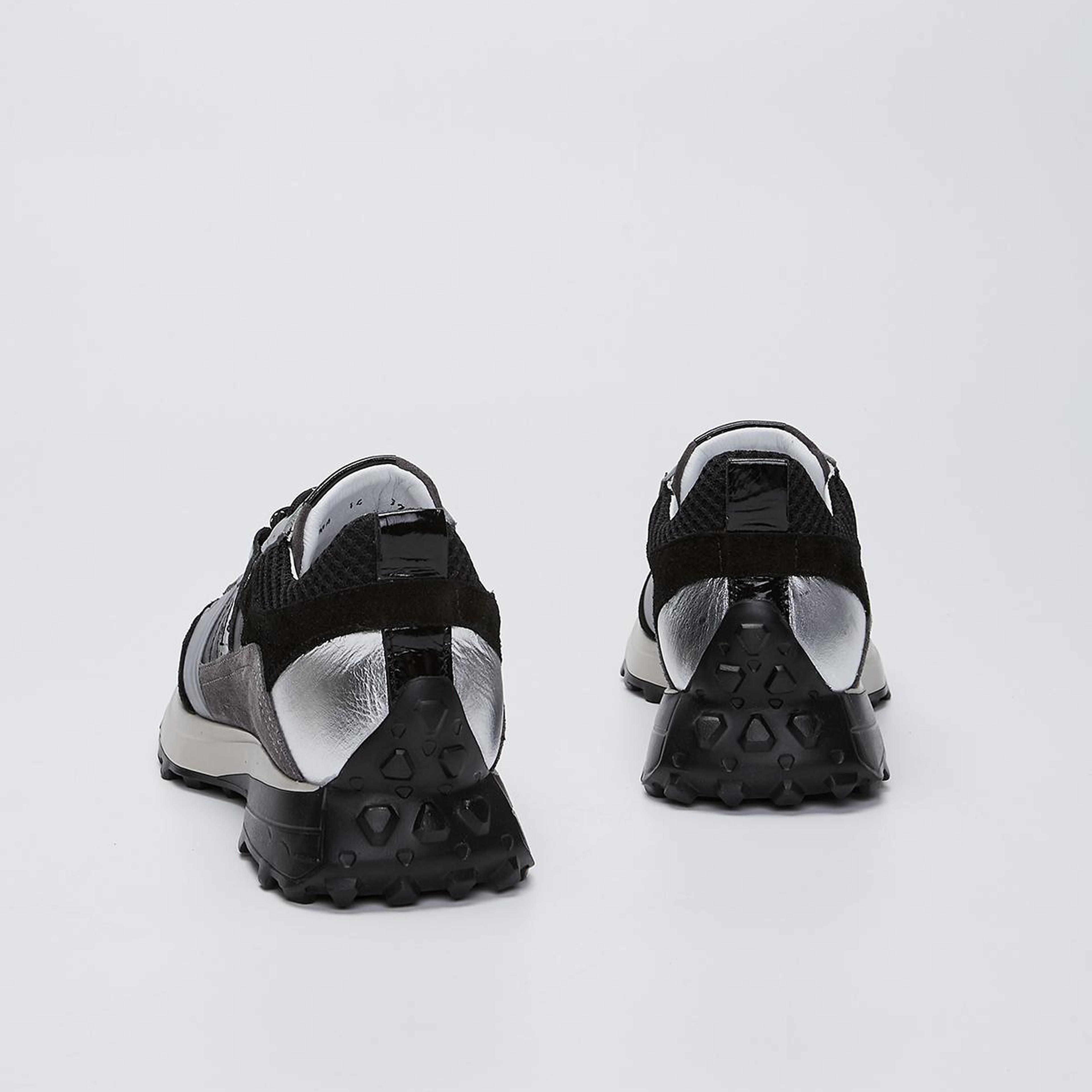 Valmenti Kadın Hakiki Deri Siyah Spor Ayakkabı