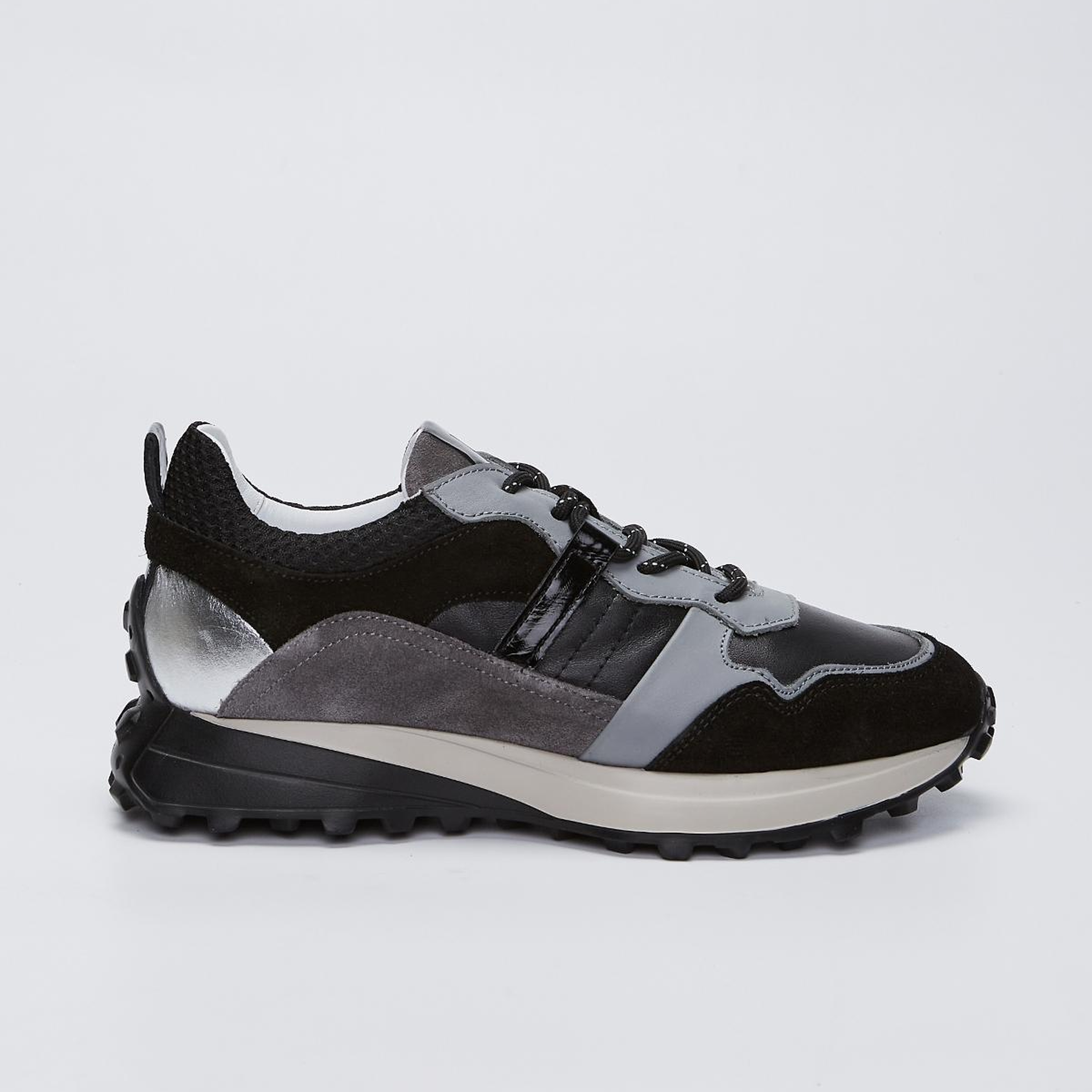 Valmenti Kadın Hakiki Deri Siyah Spor Ayakkabı