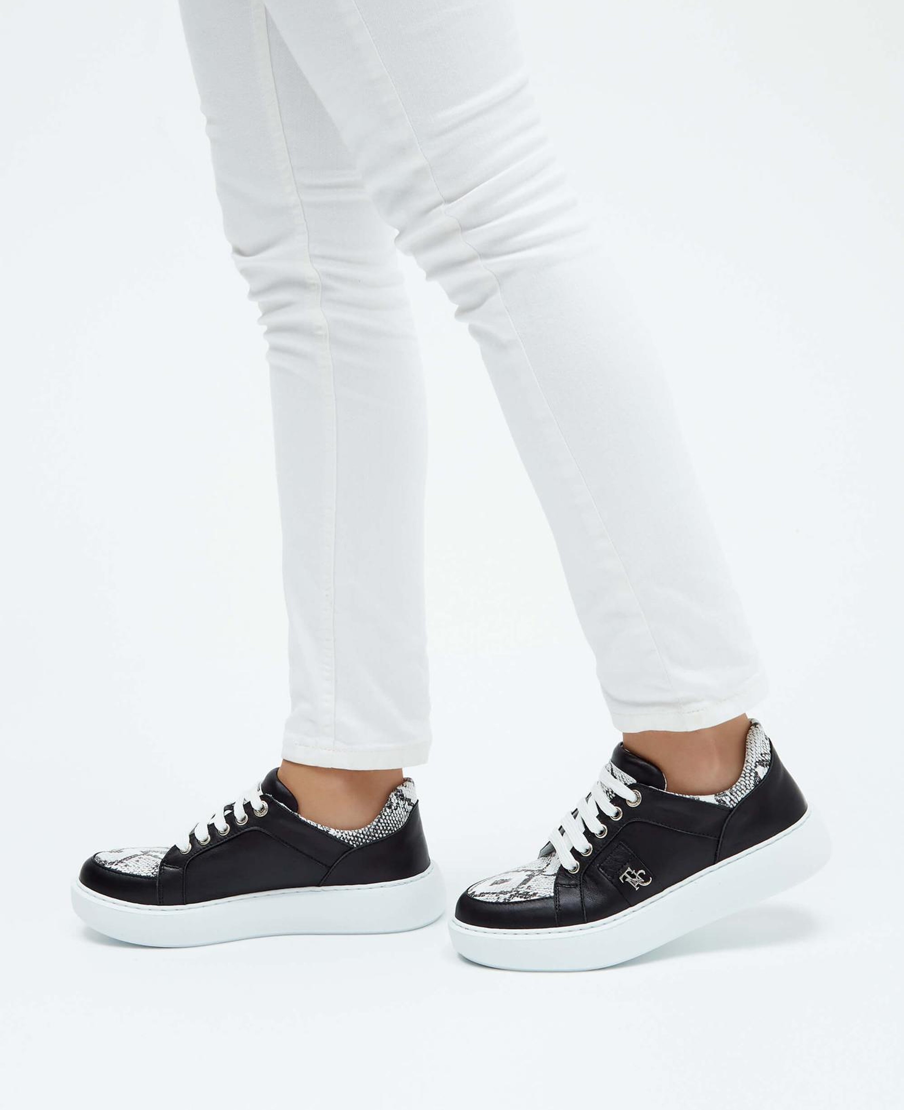 Tamer Tanca Kadın Hakiki Deri Siyah Deri Sneakers & Spor Ayakkabı