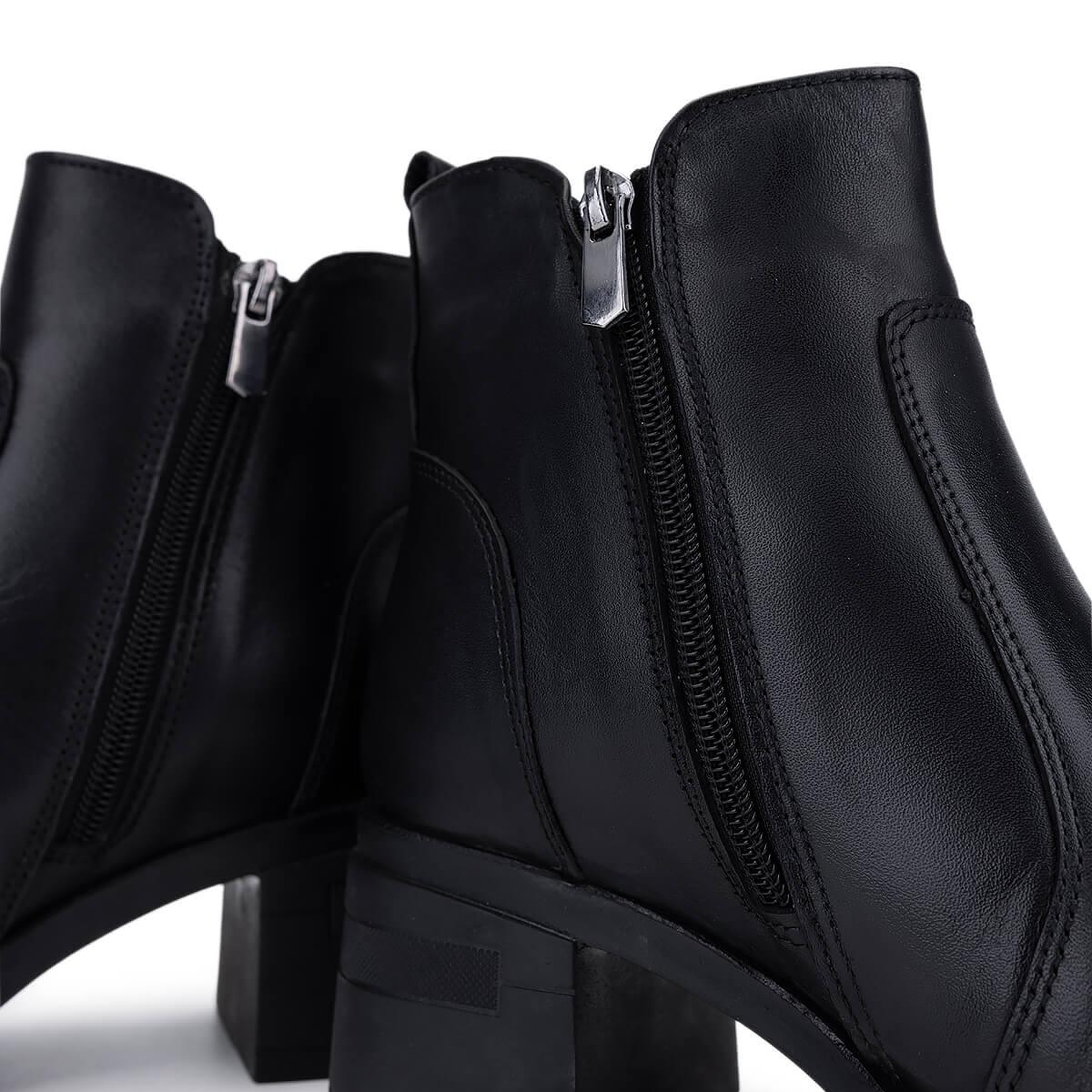 Tamer Tanca Kadın Hakiki Deri Siyah Deri Topuklu Bot