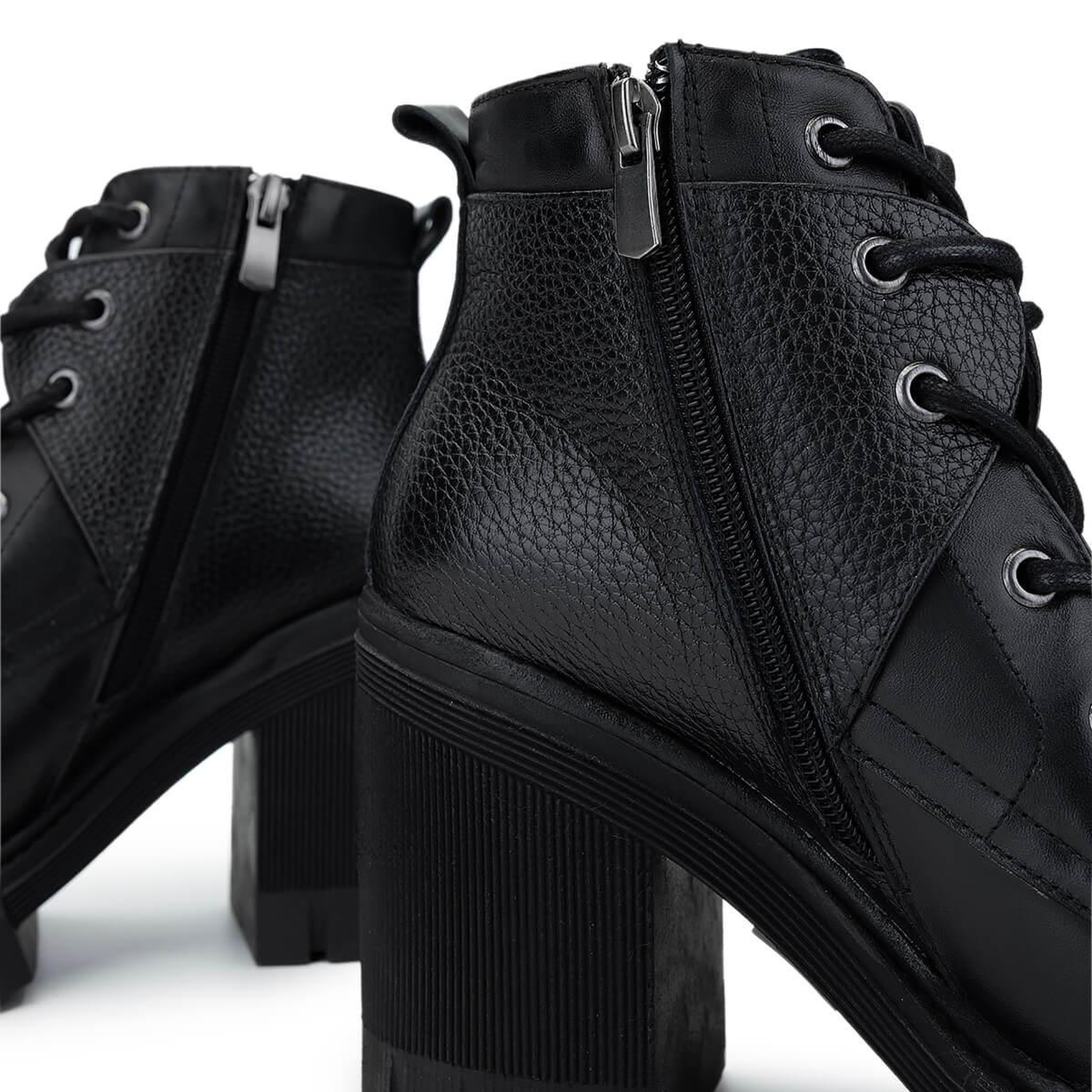 Tamer Tanca Kadın Hakiki Deri Siyah Topuklu Bot