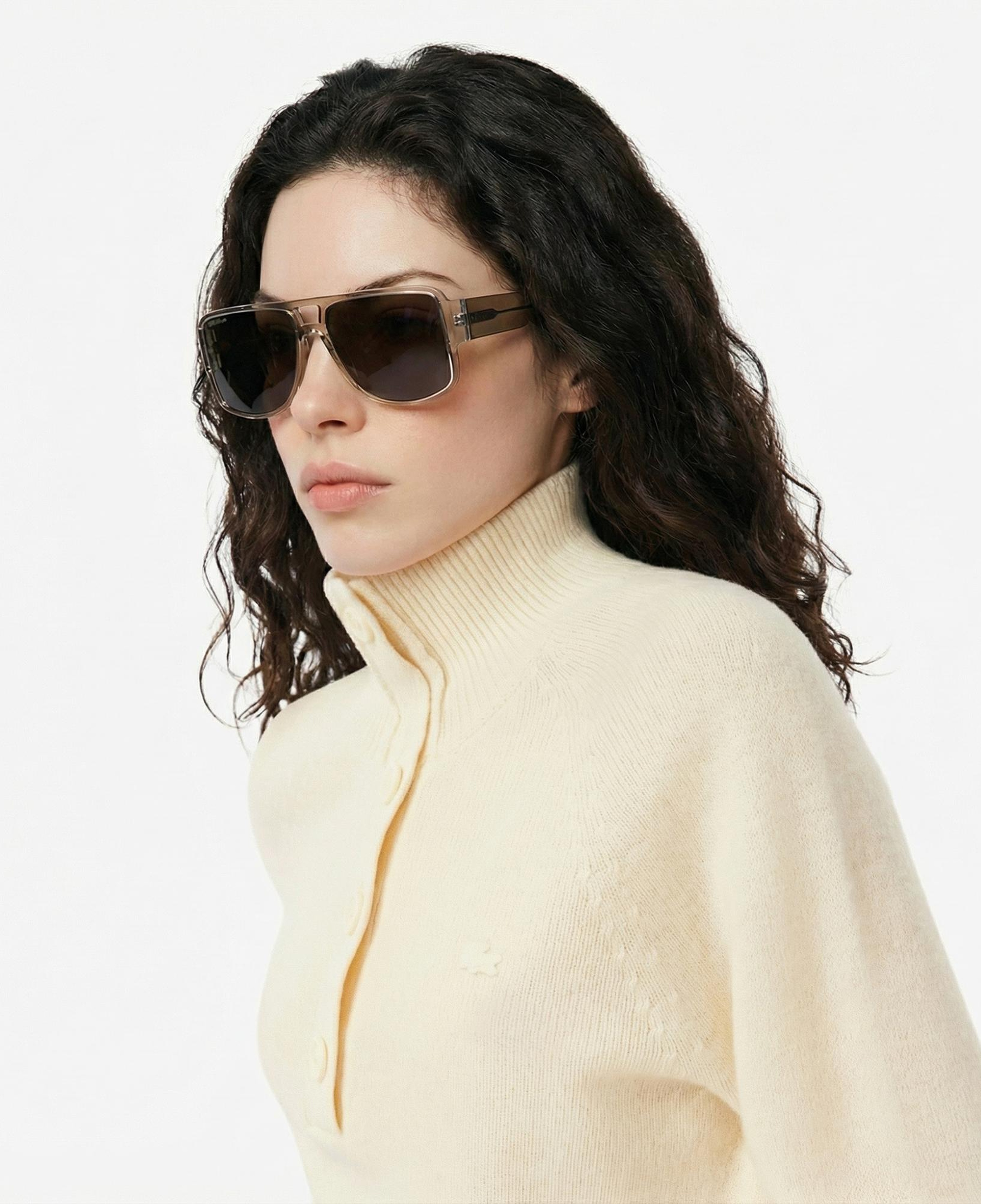 Lacoste Kadın Classic Fit Dik Yaka Krem Kazak