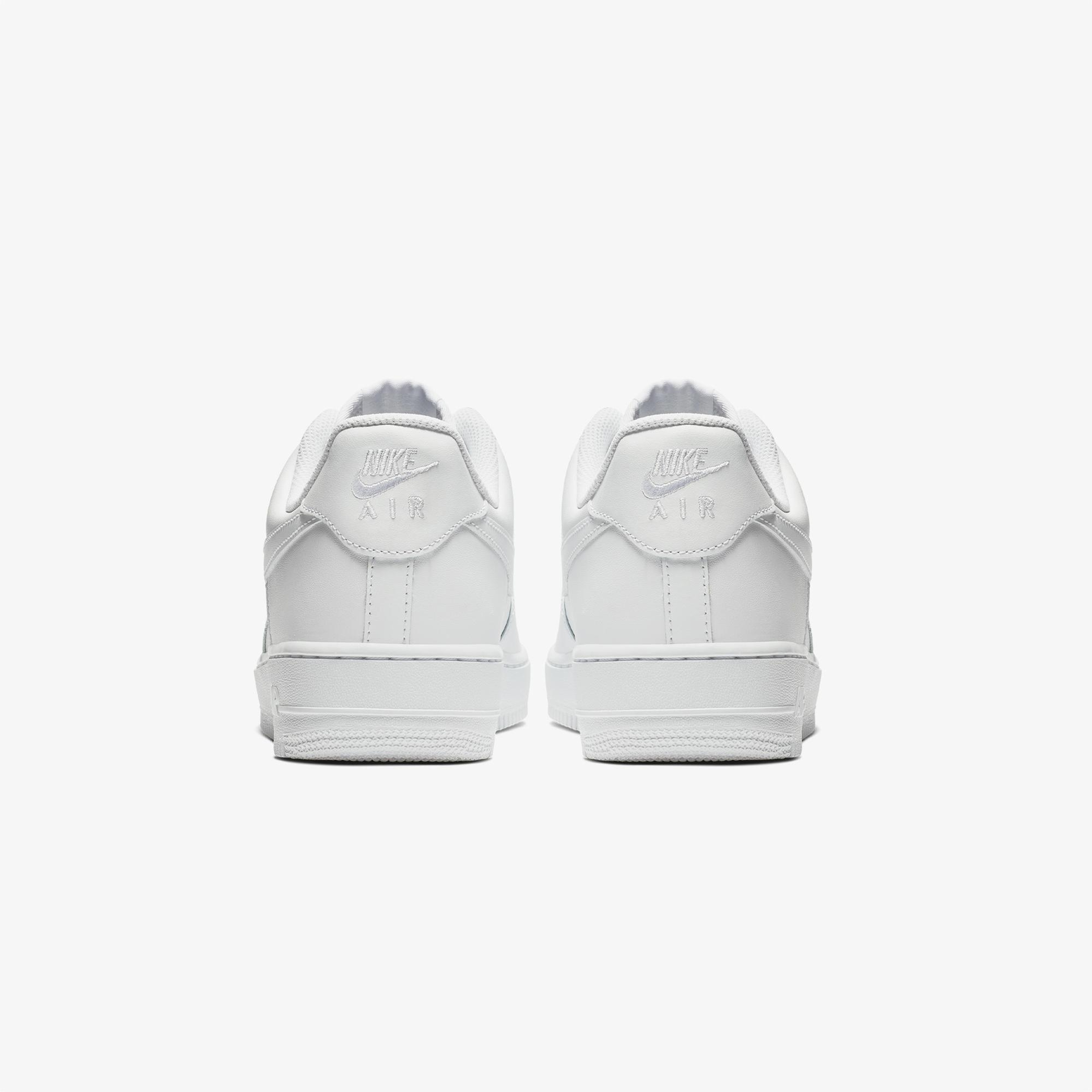 Nike Air Force 1 07 Erkek Beyaz Spor Ayakkabı