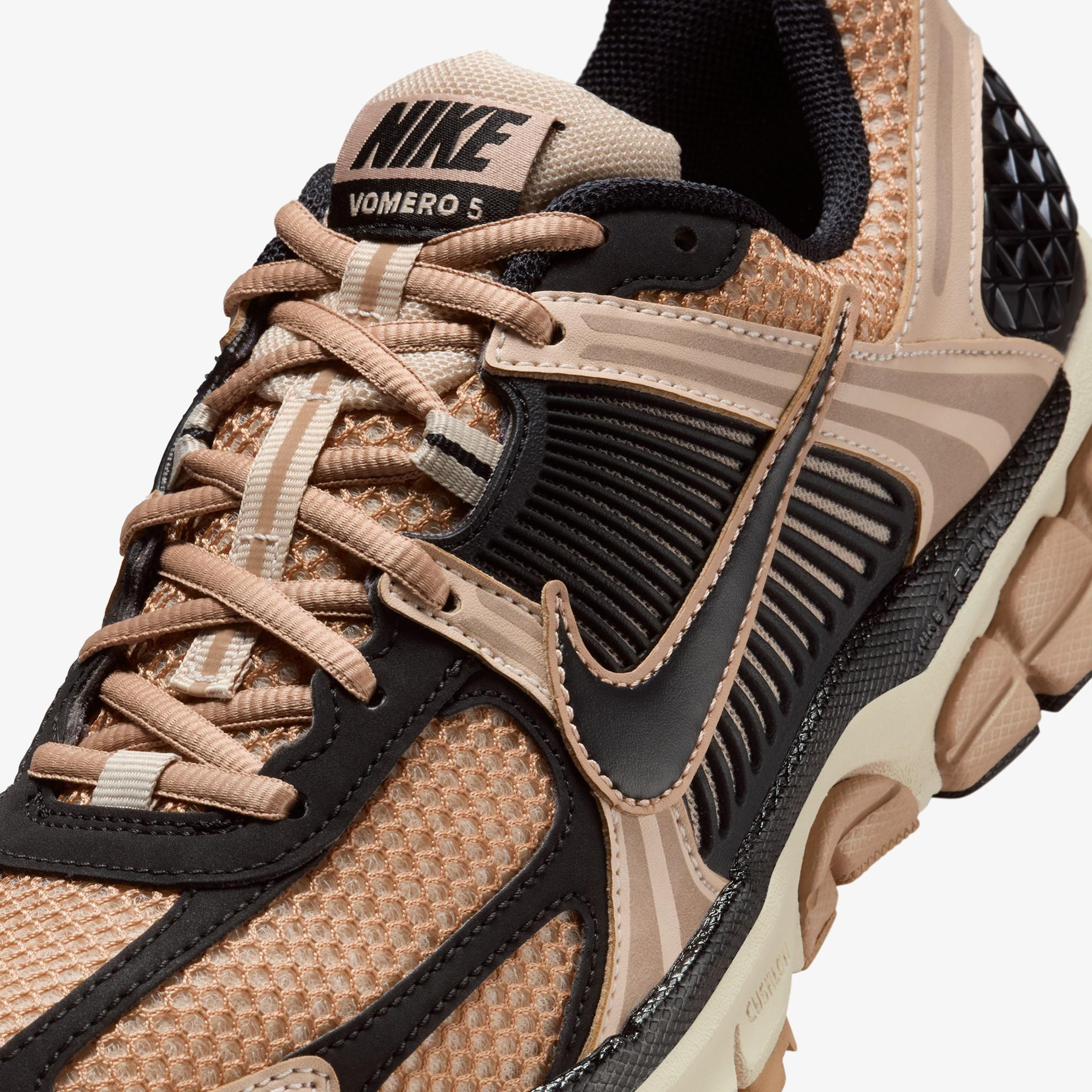 Nike Zoom Vomero 5 Kadın Bej Spor Ayakkabı