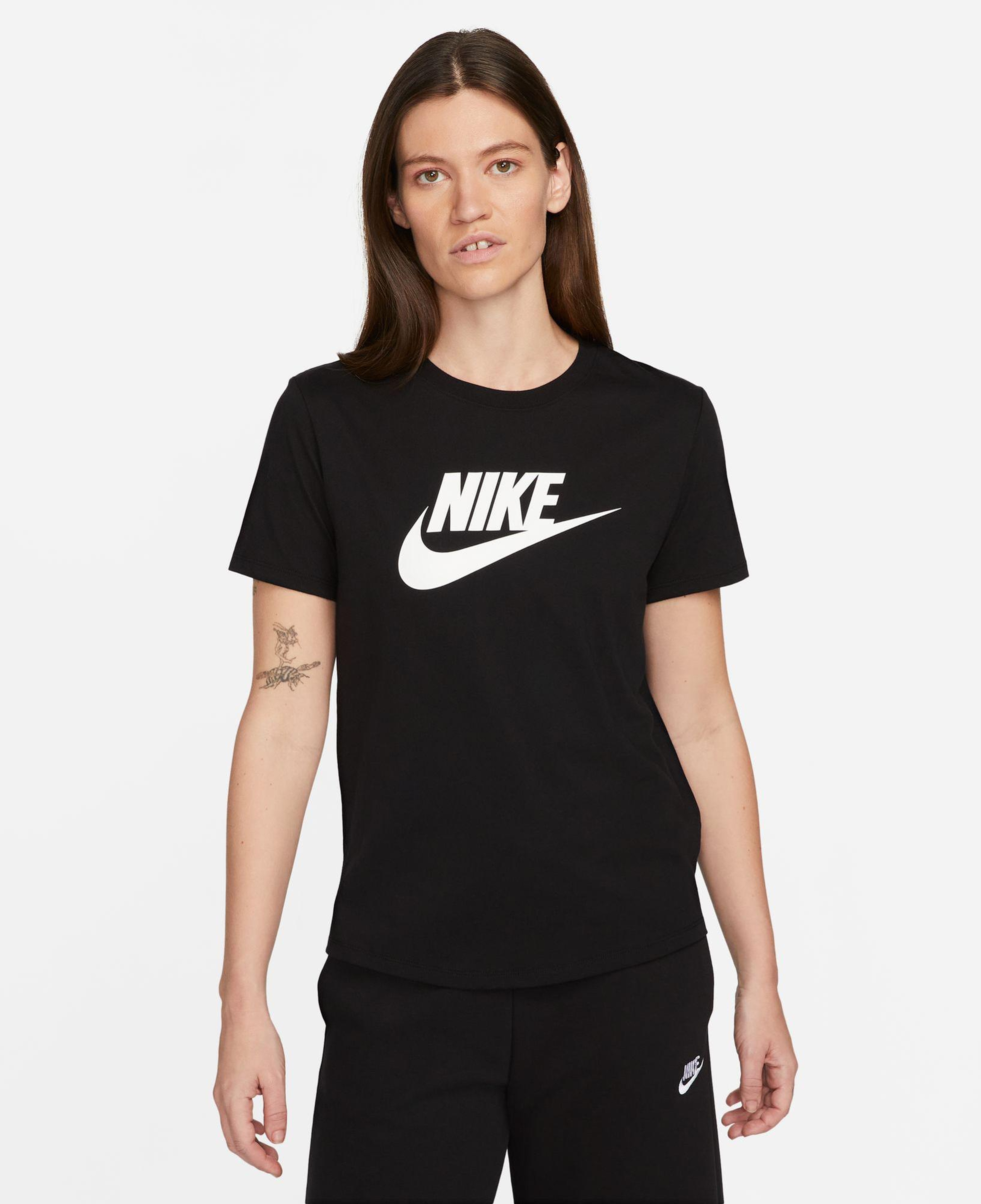 Nike Sportswear Essential Icon Futuraa Kadın Siyah T-Shirt