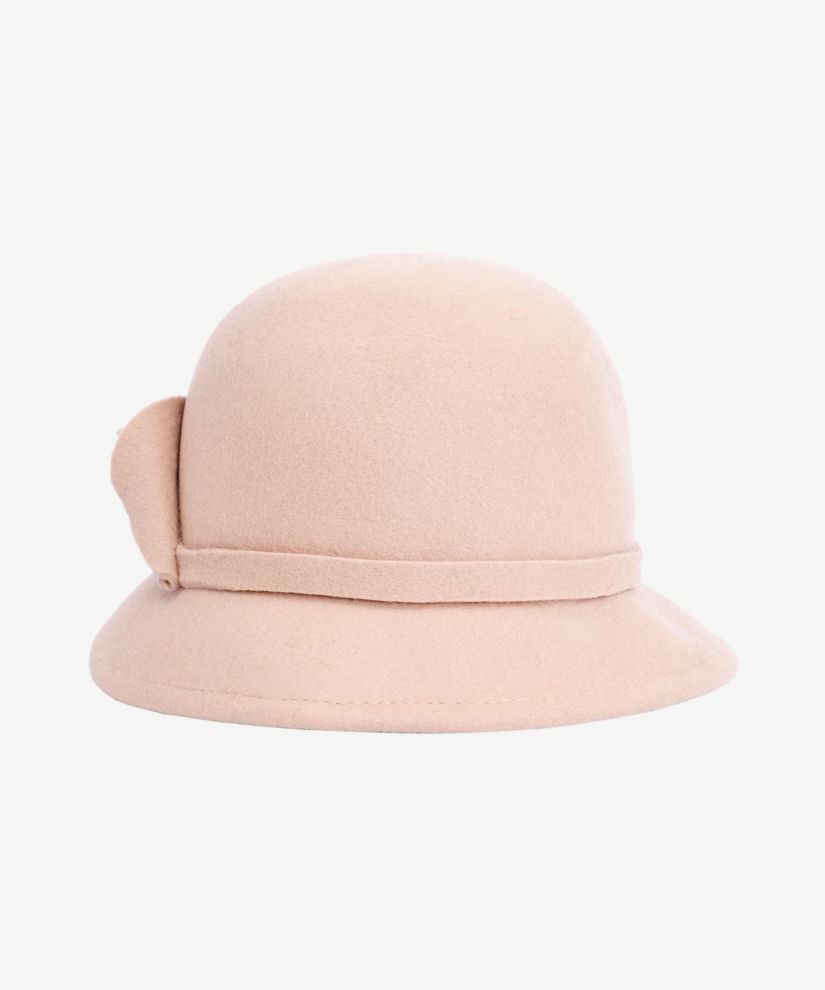 YARGICI Çiçek Detaylı Yün Kloşe Şapka