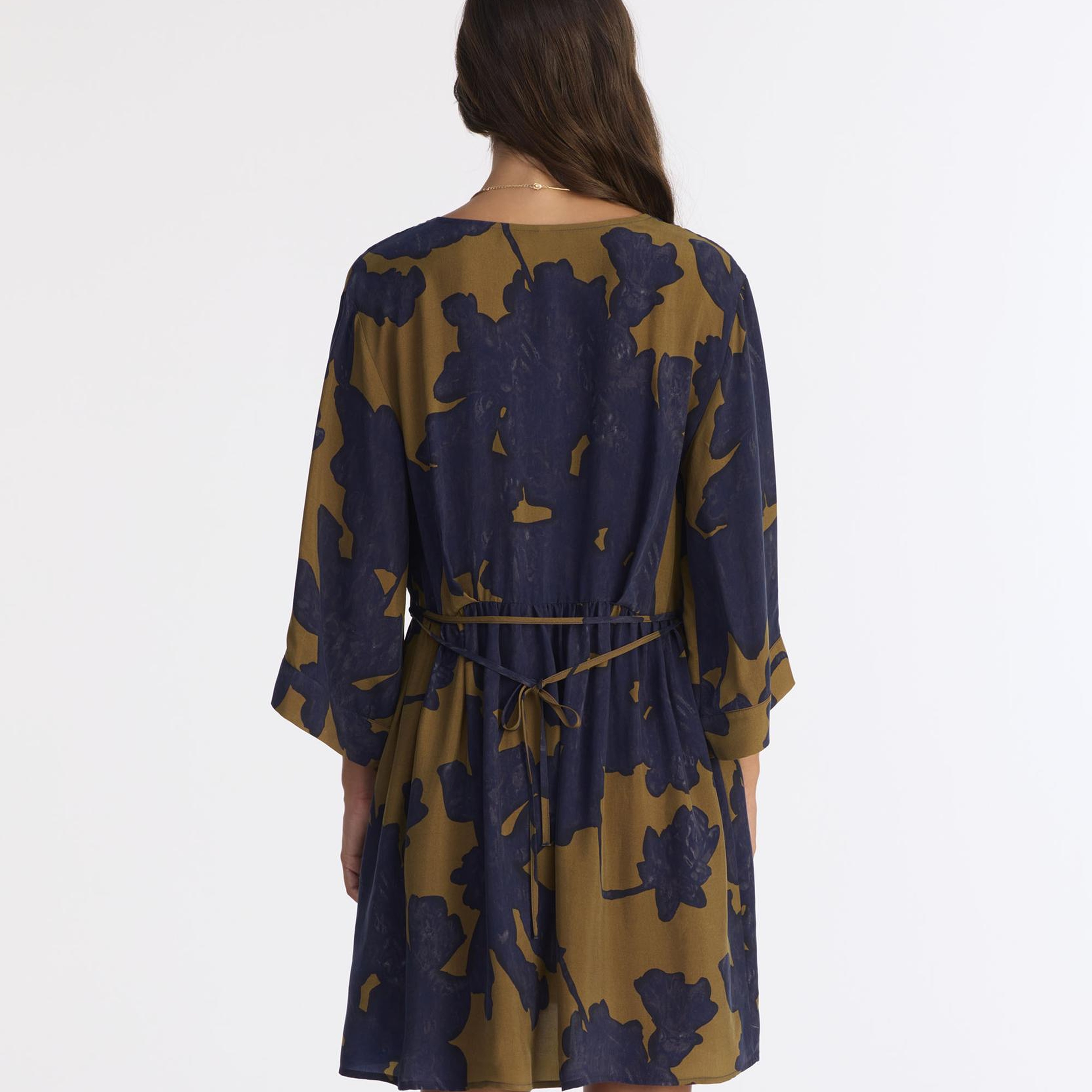 YARGICI Bol V Yaka 3/4 Kol Elbise