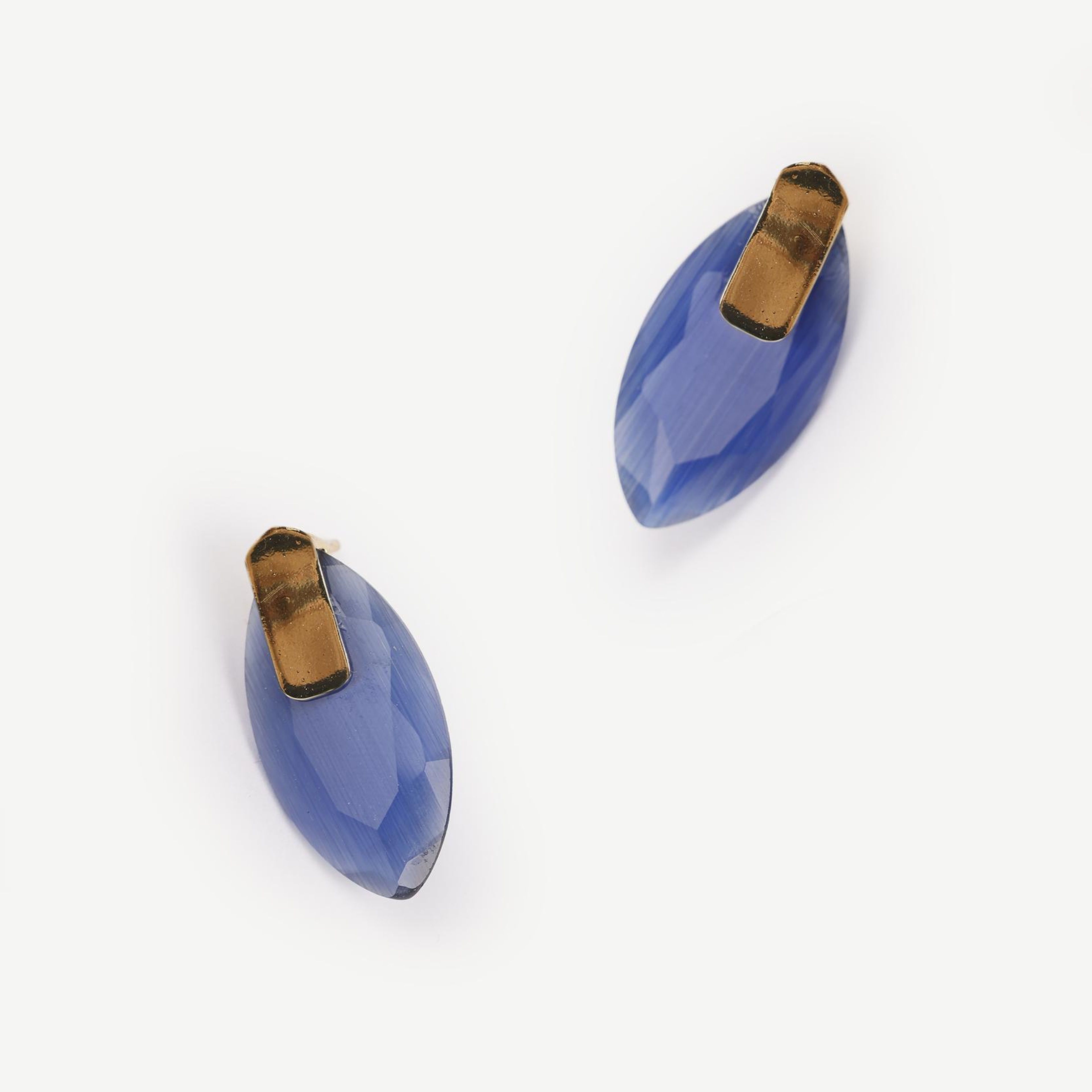 YARGICI Damla Formlu Doğal Taş Küpe