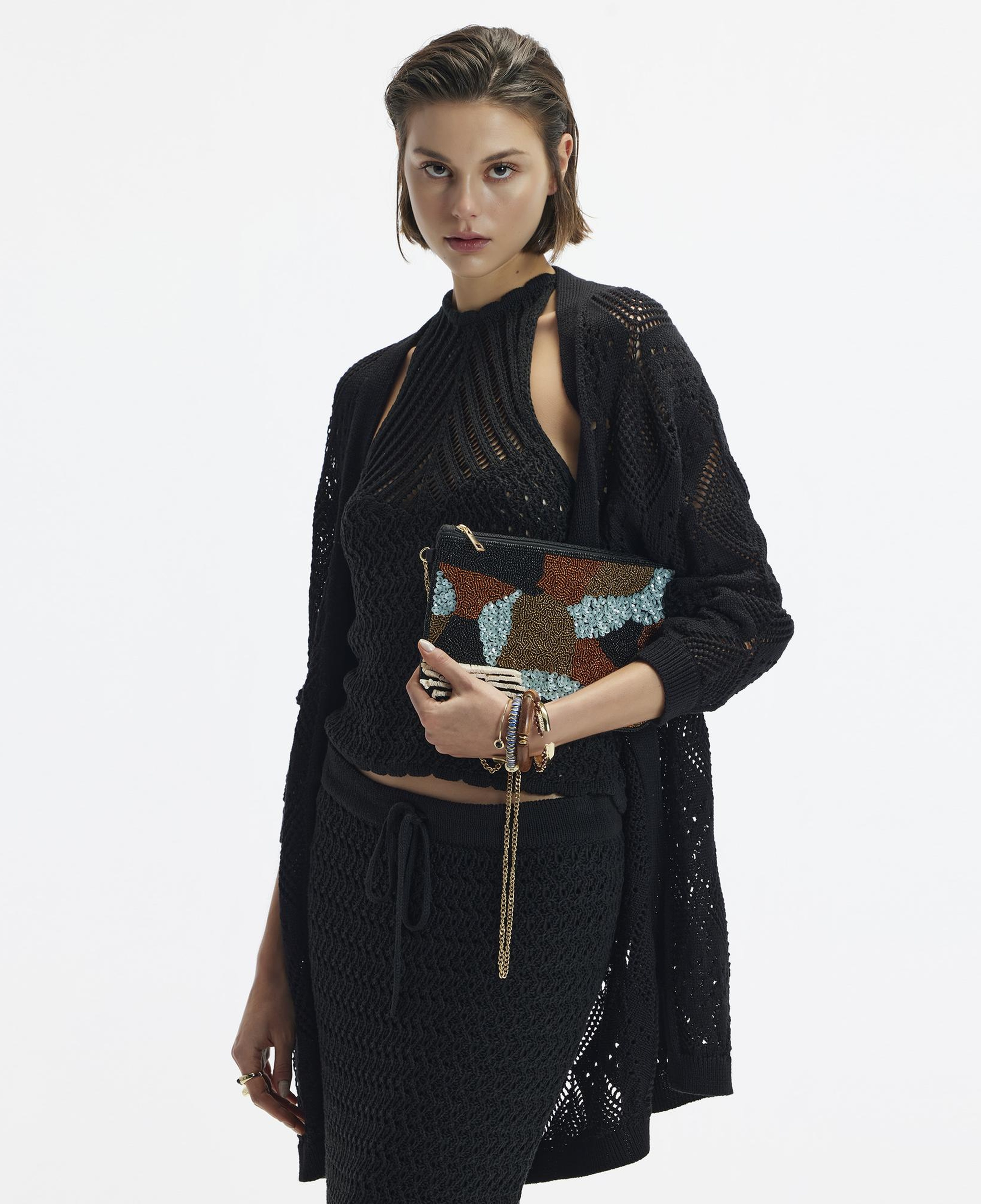 YARGICI Boyundan Bağlanan Triko Üst