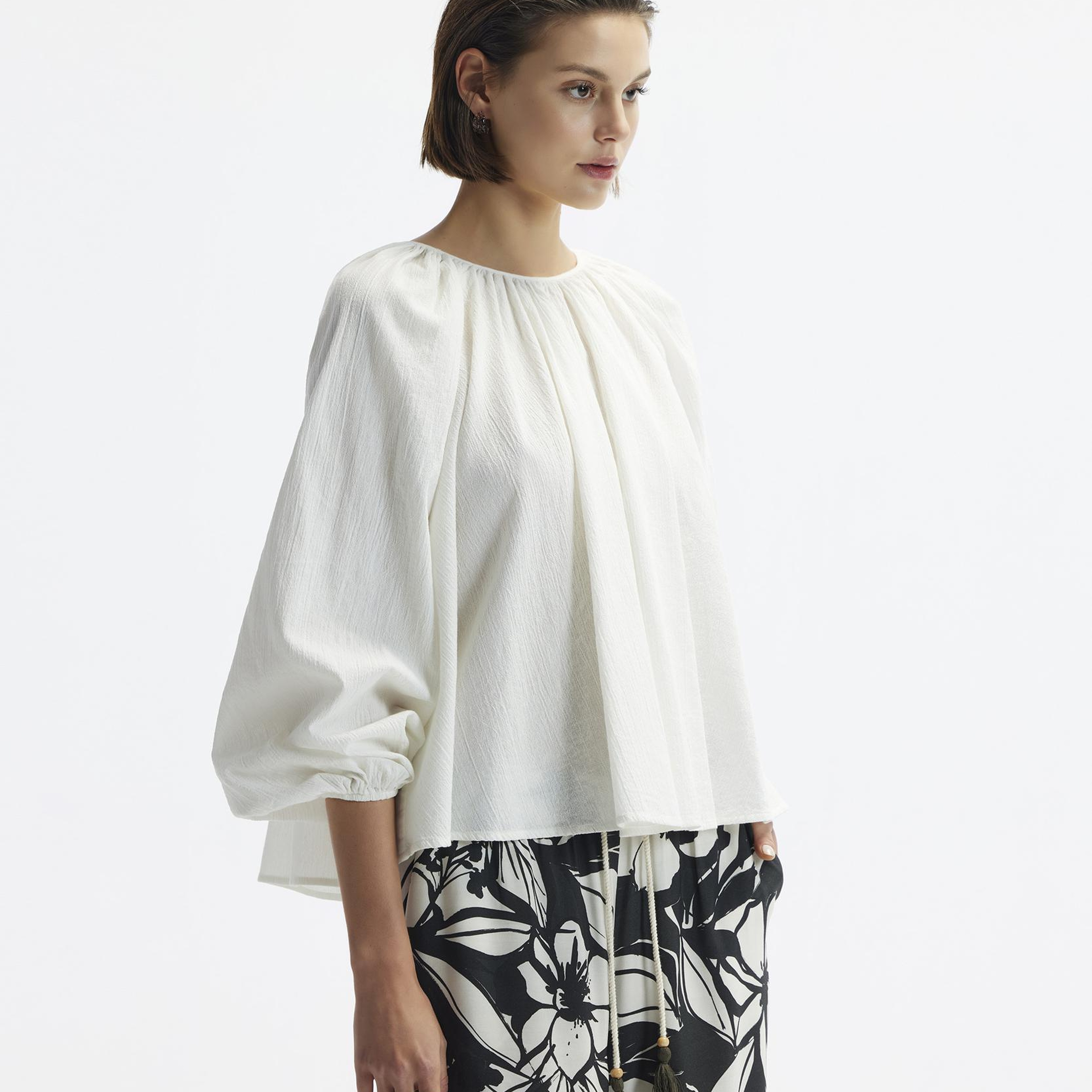 YARGICI Uzun Kollu Sırtı Bağlama Detaylı Bluz