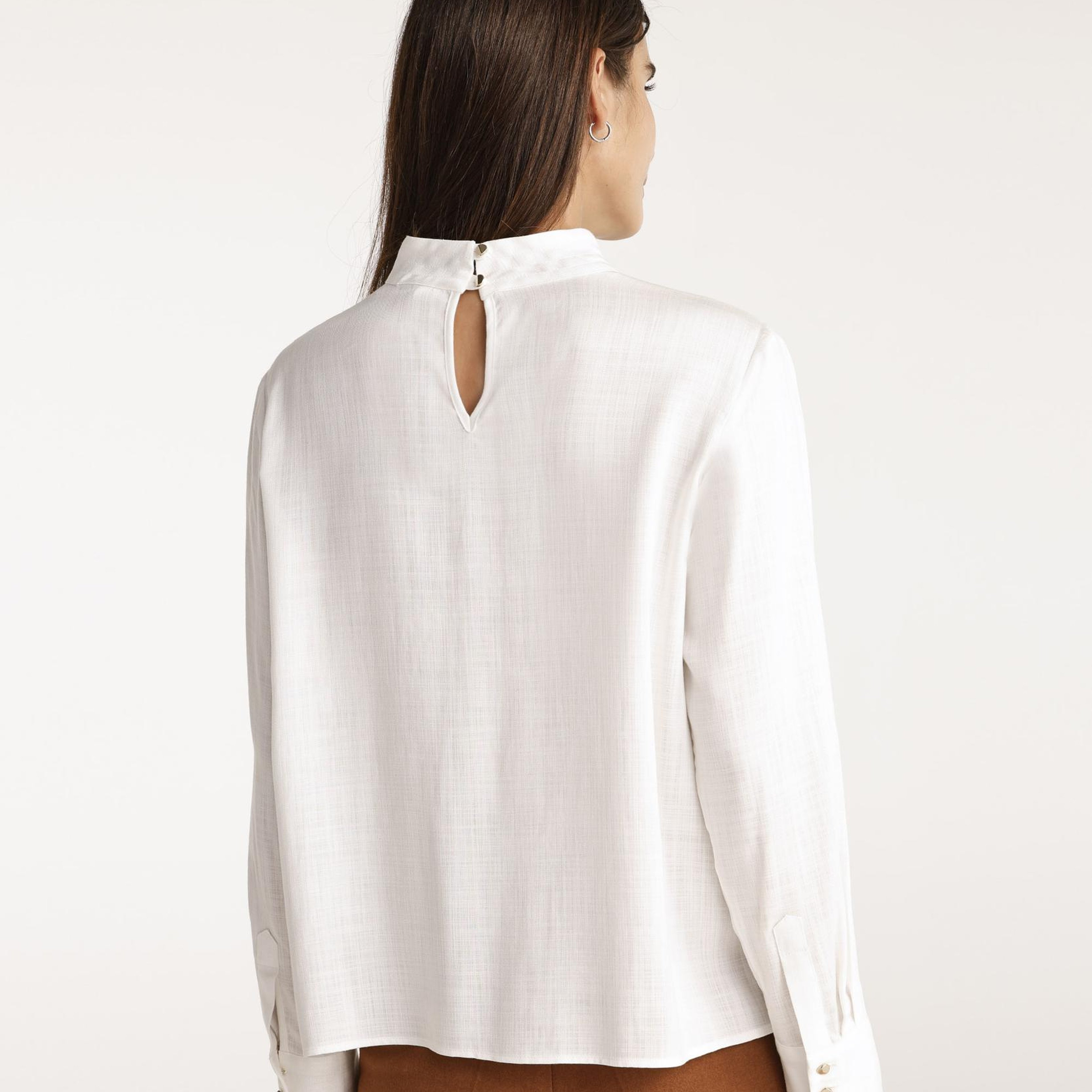 YARGICI Büzgü Detaylı Dik Yakalı Bluz