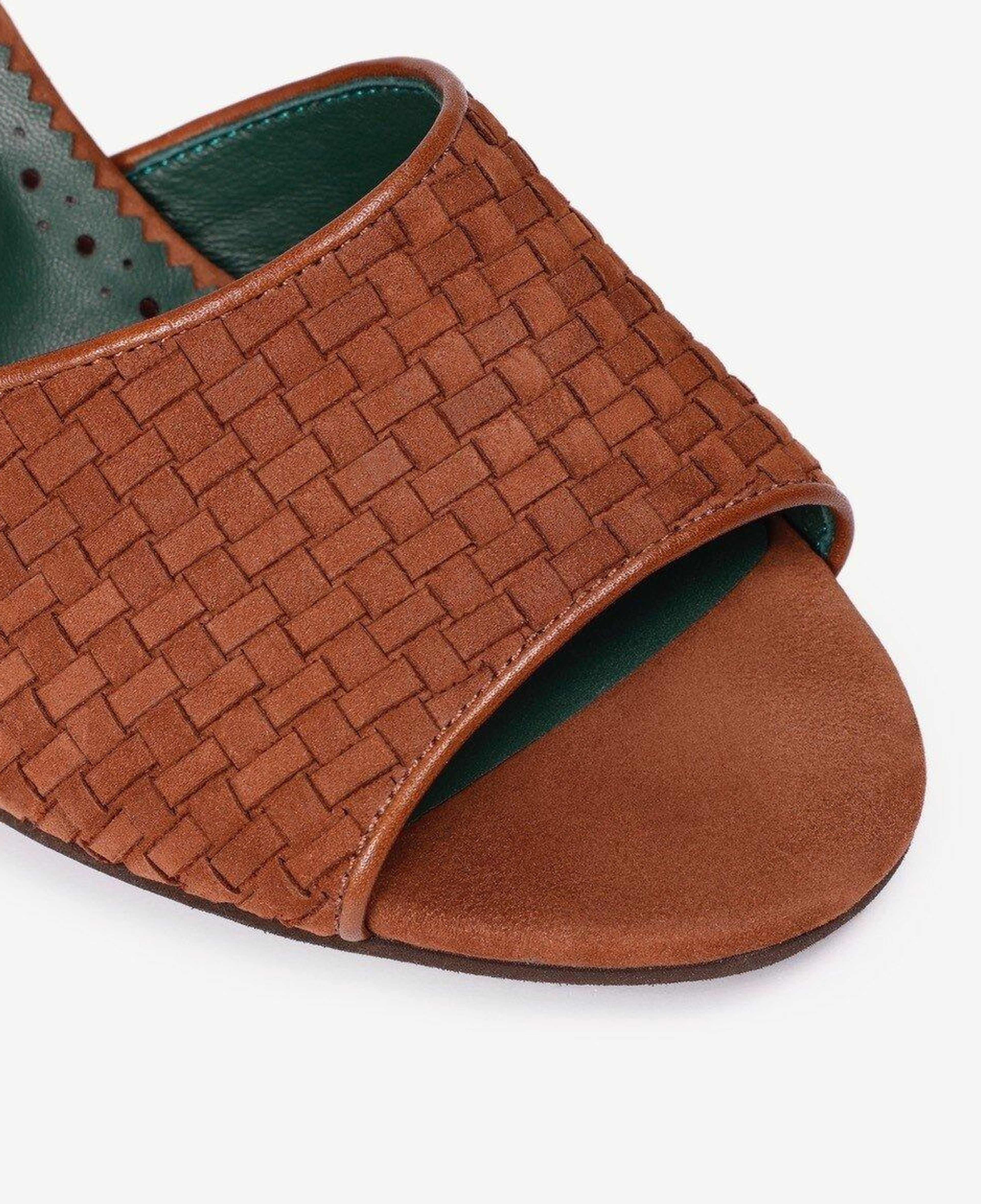 YARGICI Kösele Kaplama Yumuşak Deri Topuklu Terlik