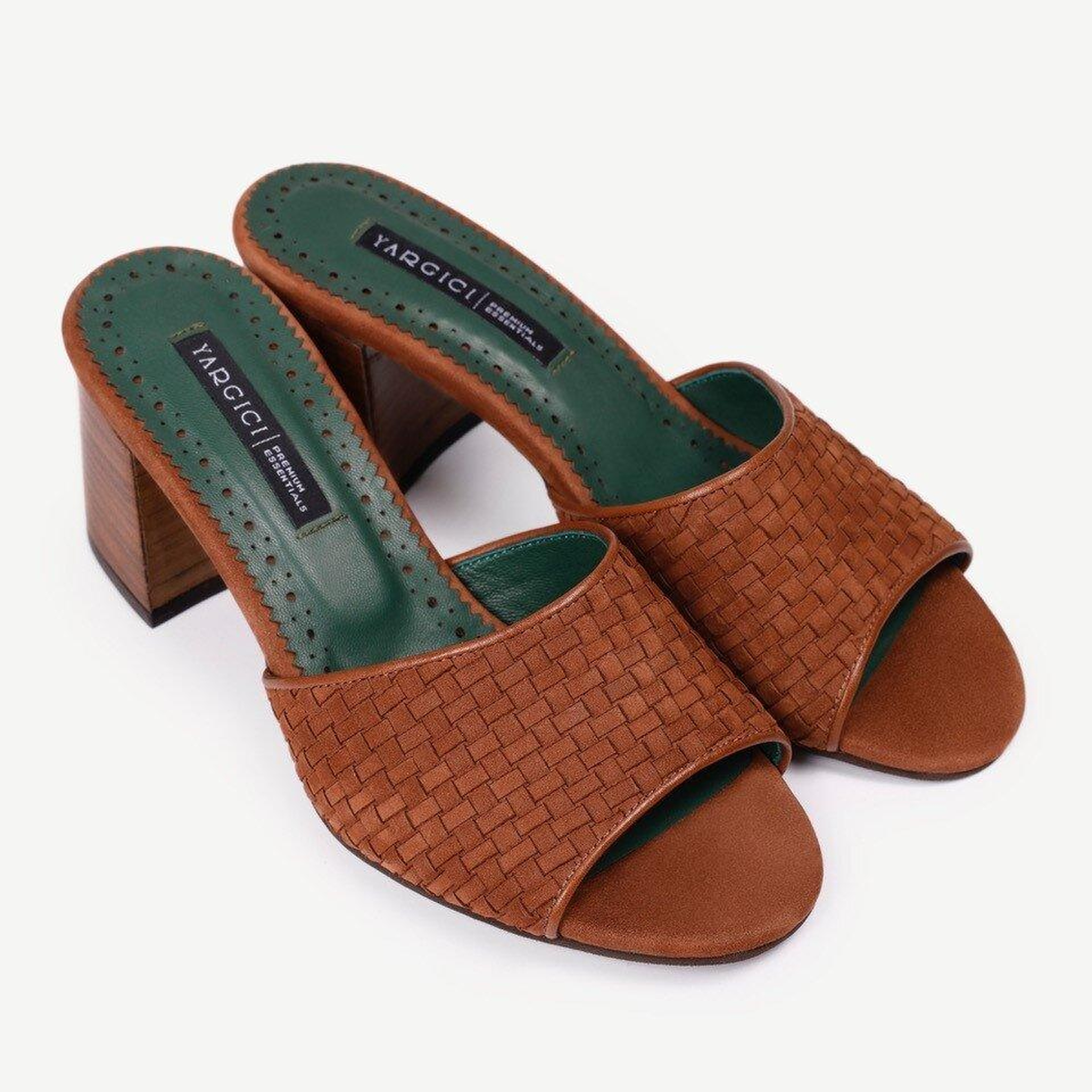 YARGICI Kösele Kaplama Yumuşak Deri Topuklu Terlik