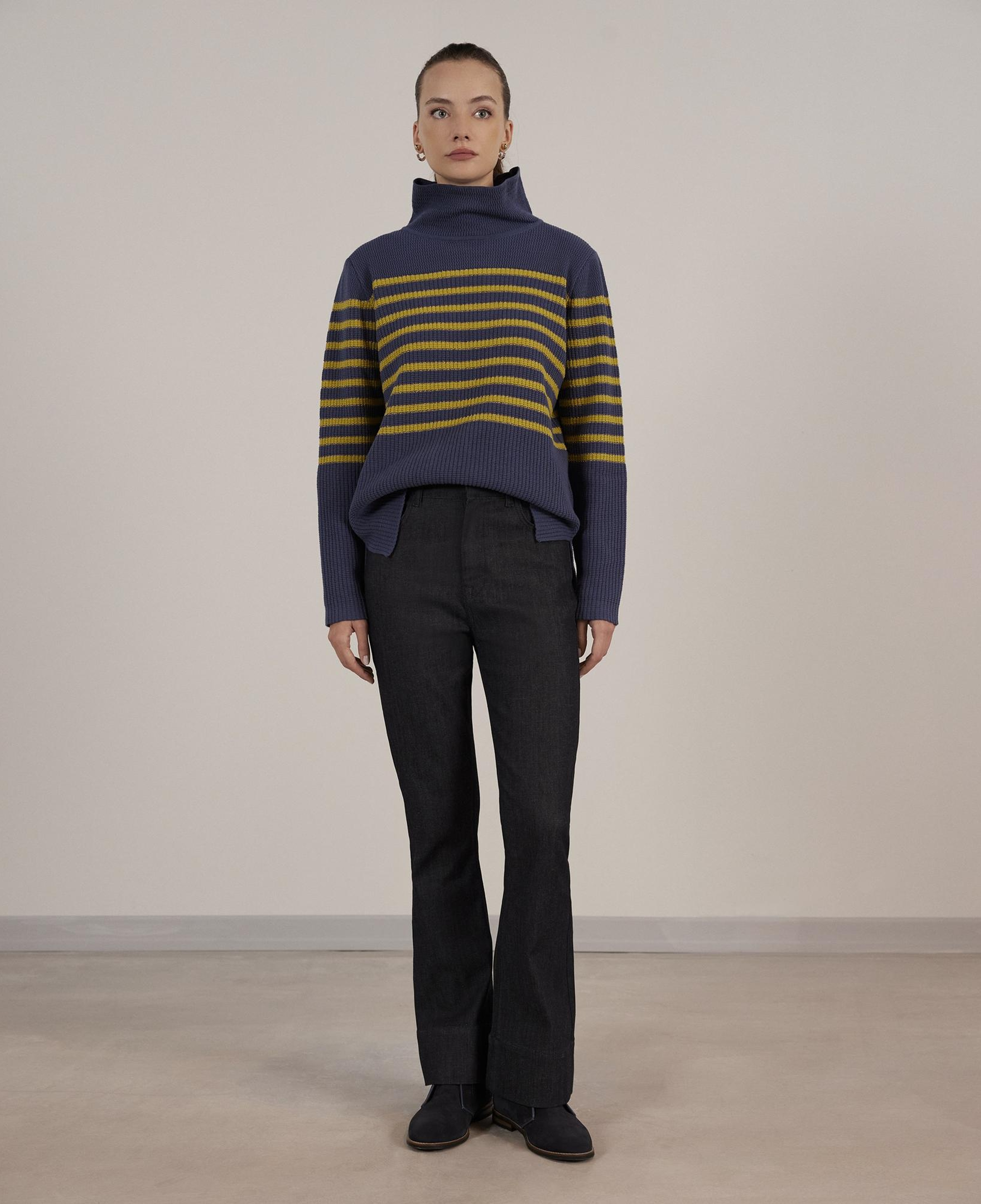 YARGICI Yırtmaç Detaylı Kazak