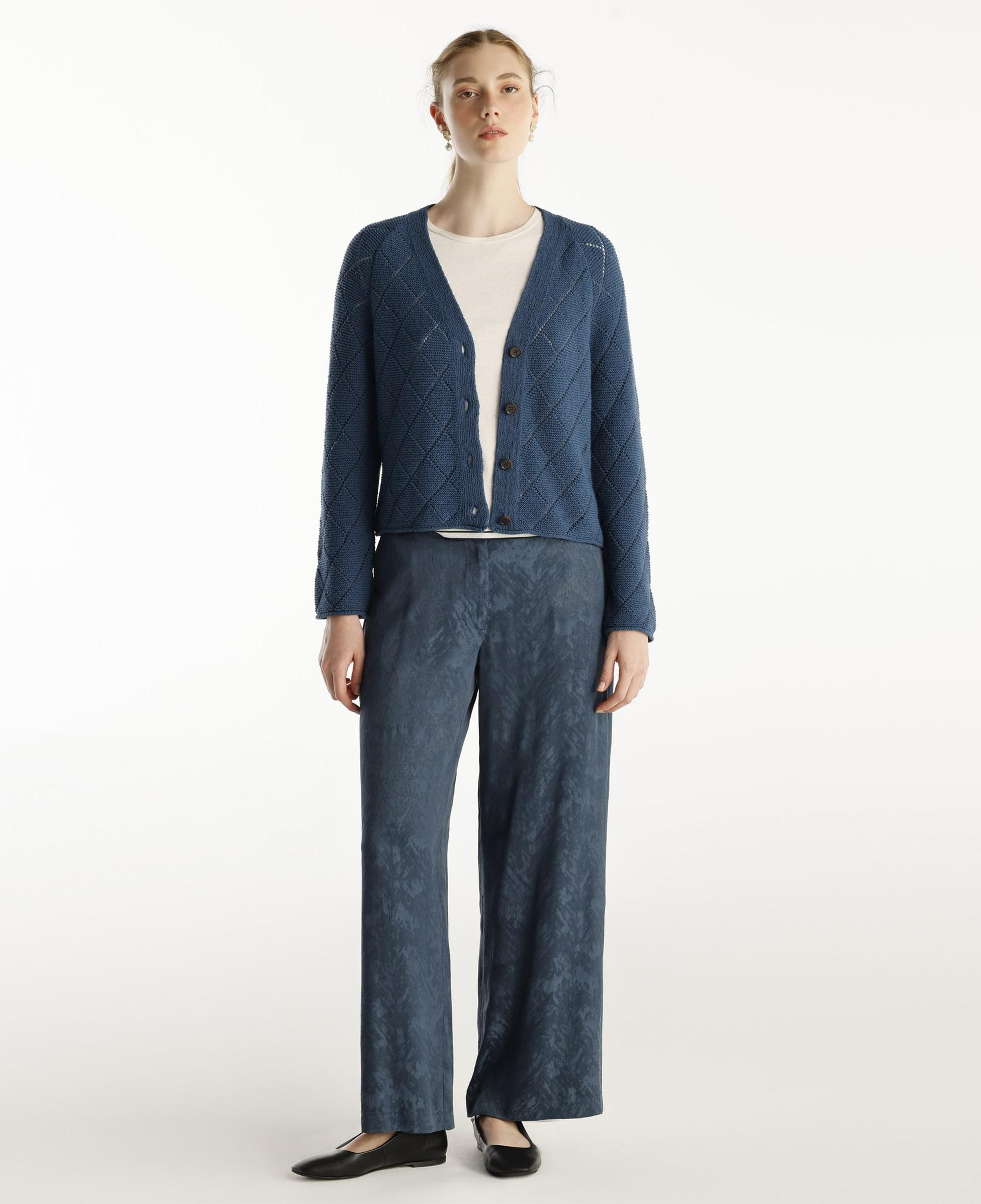 YARGICI V Yaka Dekorlu Hırka