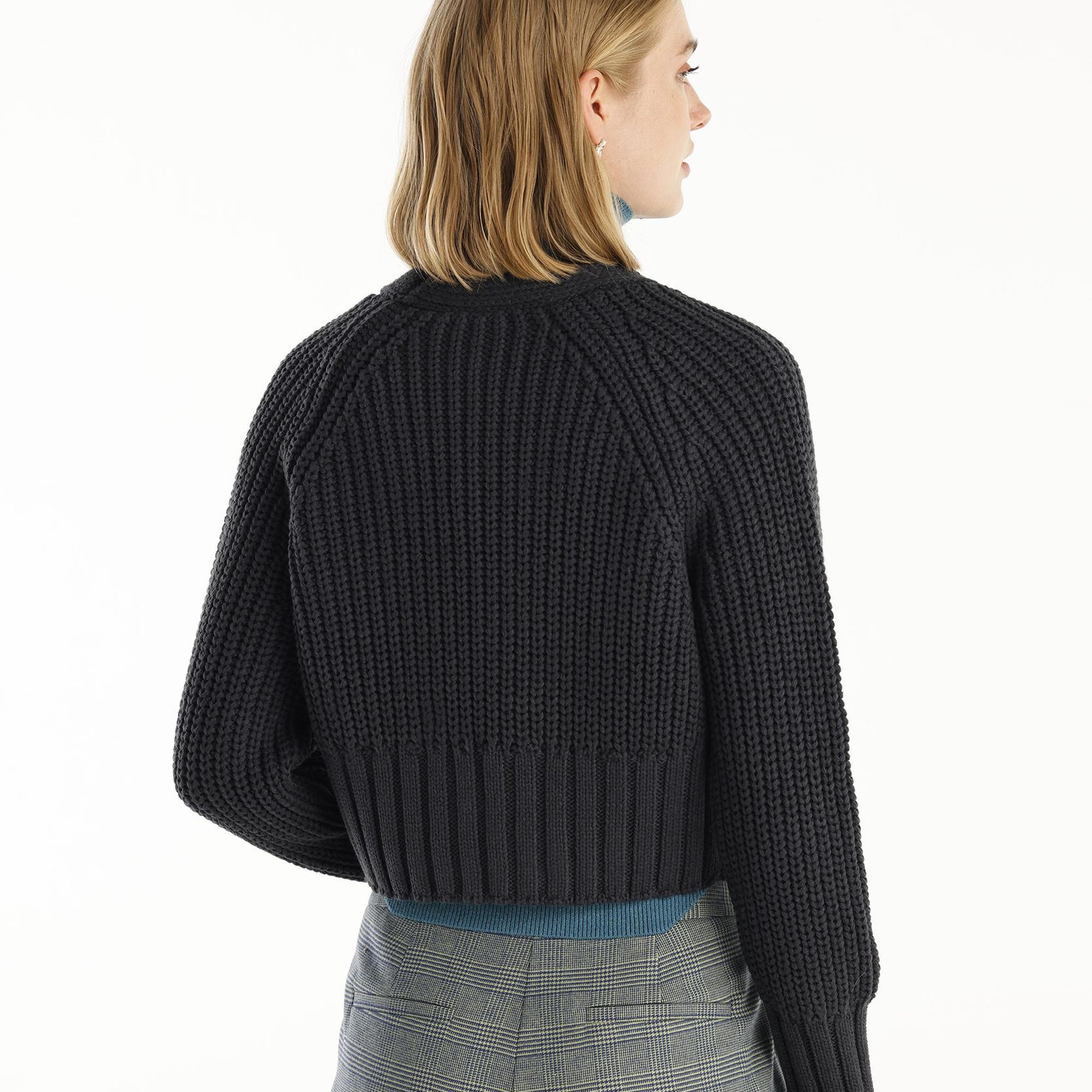 YARGICI V-Yakalı Hırka