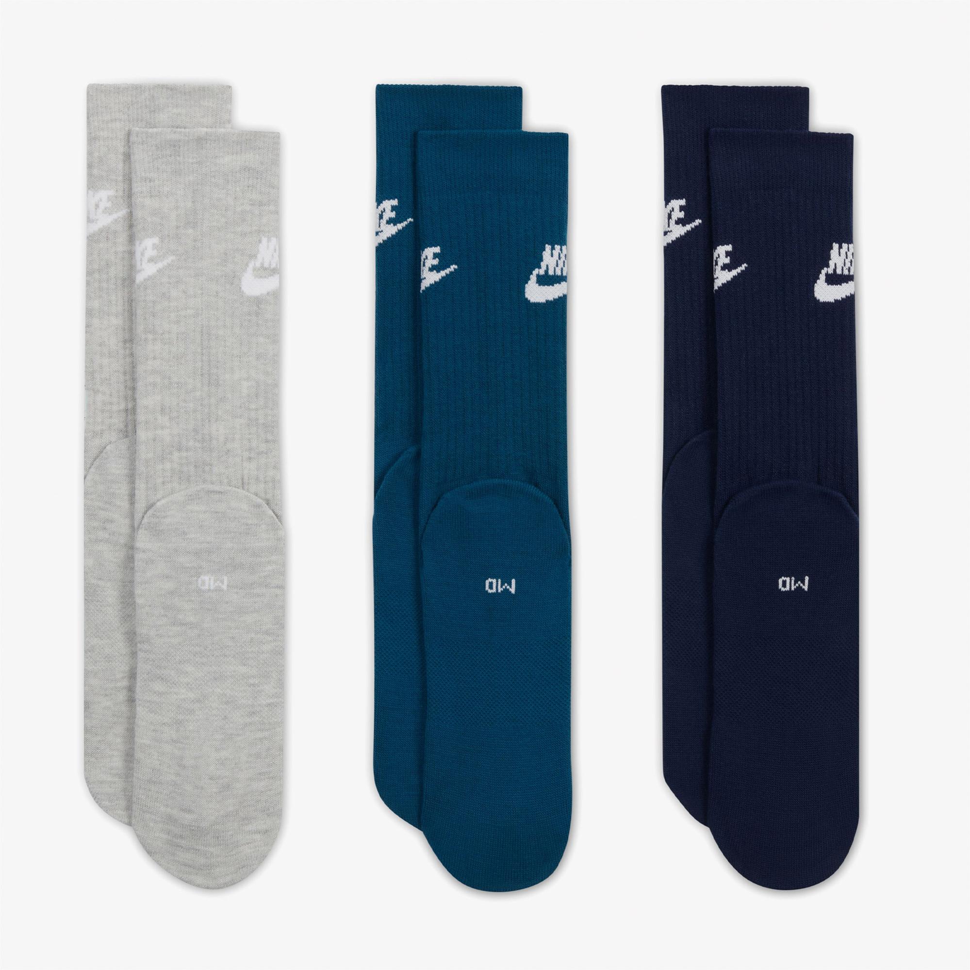 Nike Sportswear Everyday Essential 3' lü Unisex Renkli Çorap