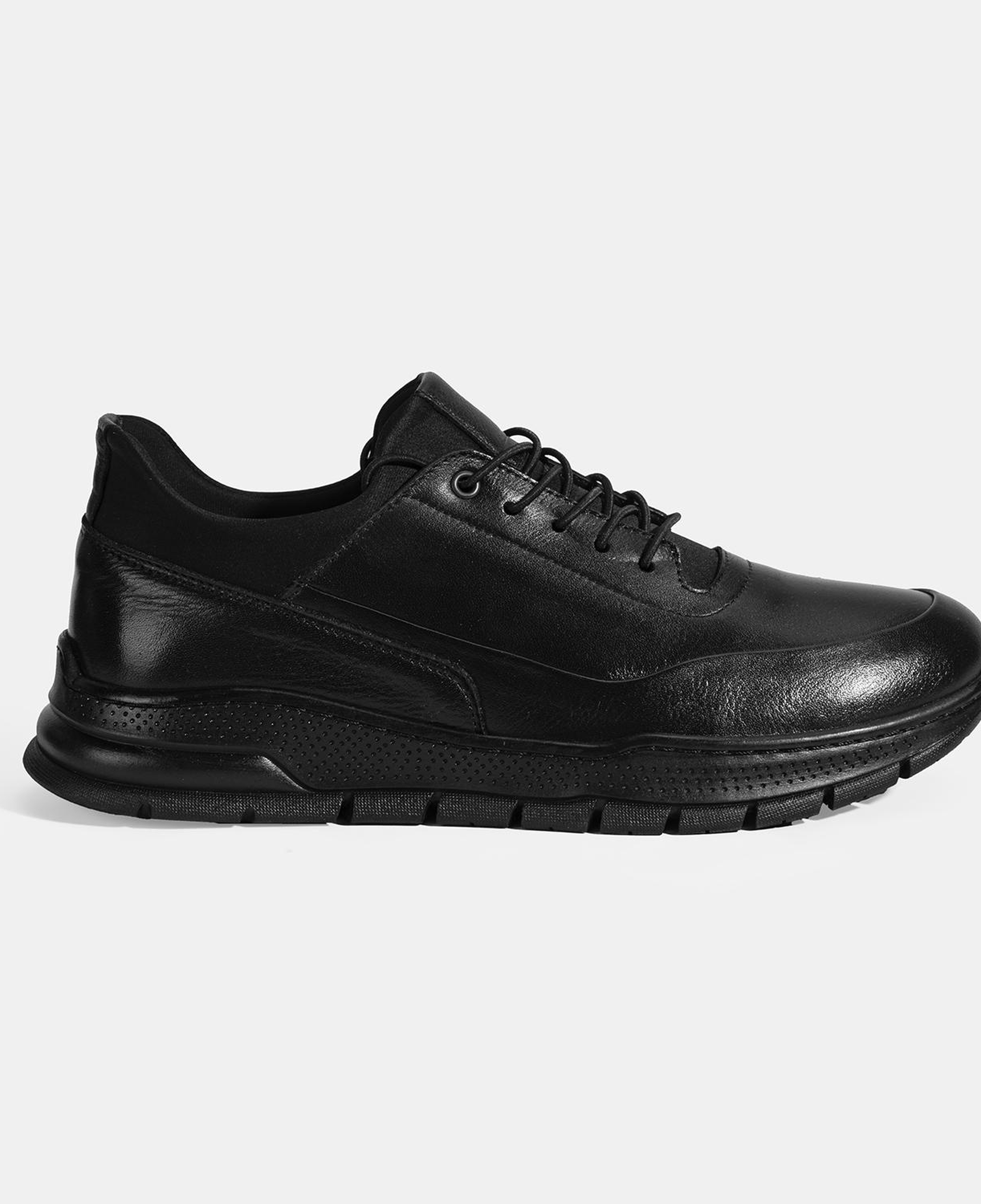 Erkek Siyah Bağcıklı Deri Spor Ayakkabı