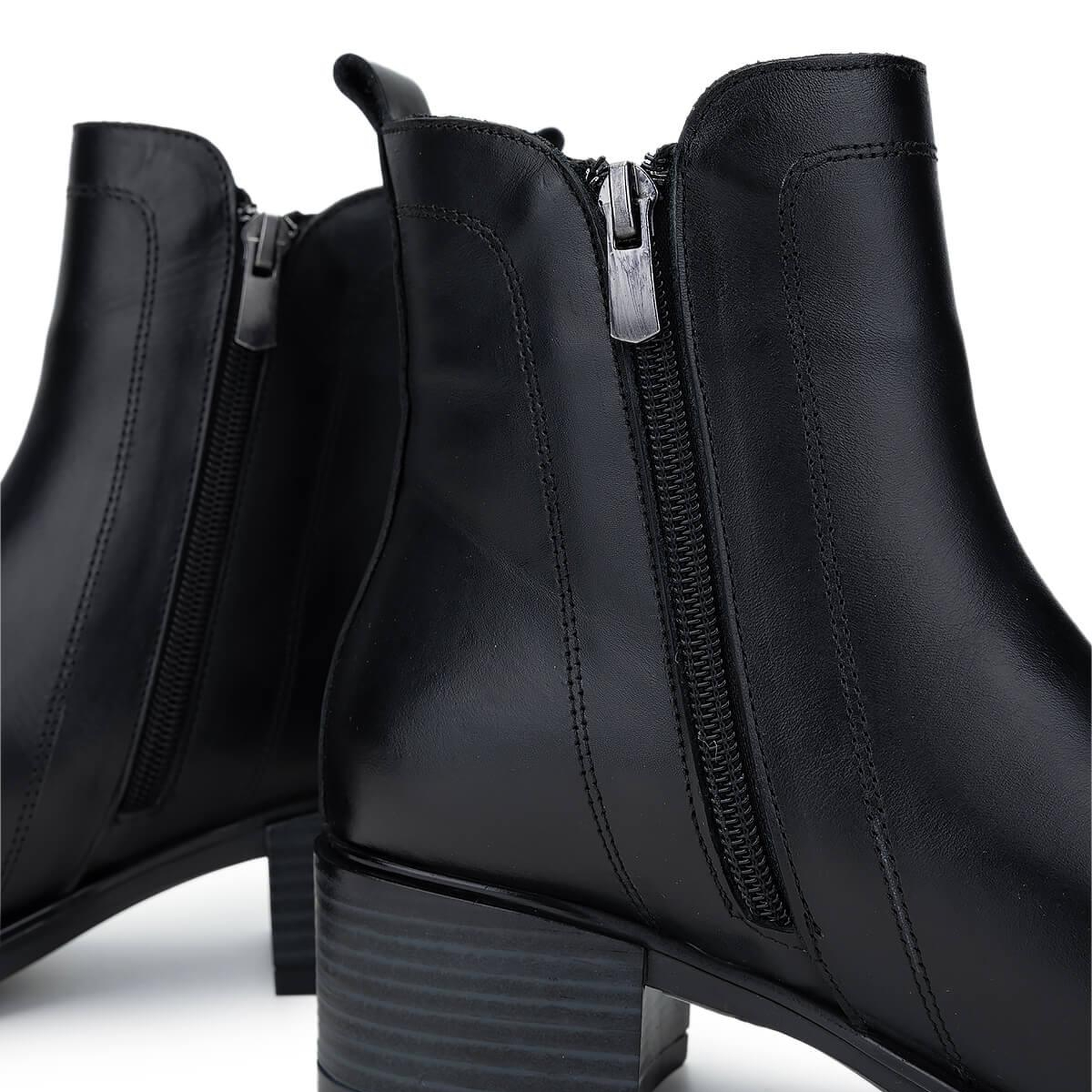 Tamer Tanca Kadın Hakiki Deri Siyah Deri Topuklu Bot