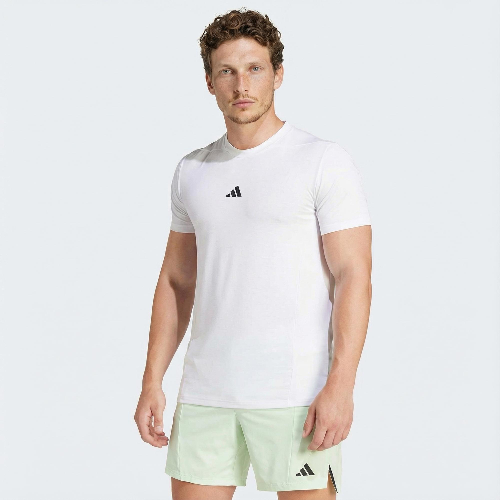 adidas Designed for Training Workout Erkek Beyaz T-Shirt