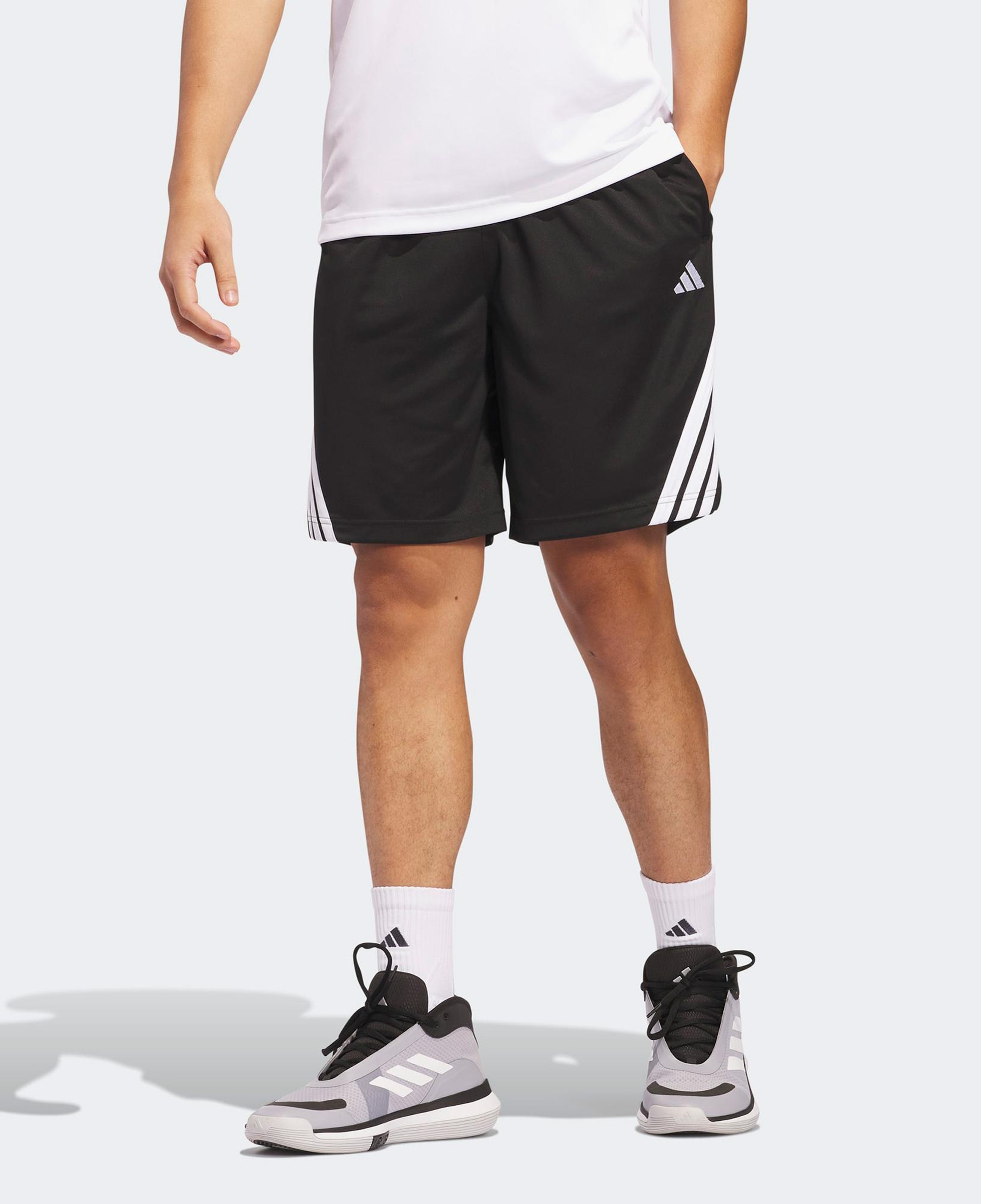 adidas Legends 3-Stripes Erkek Siyah Şort