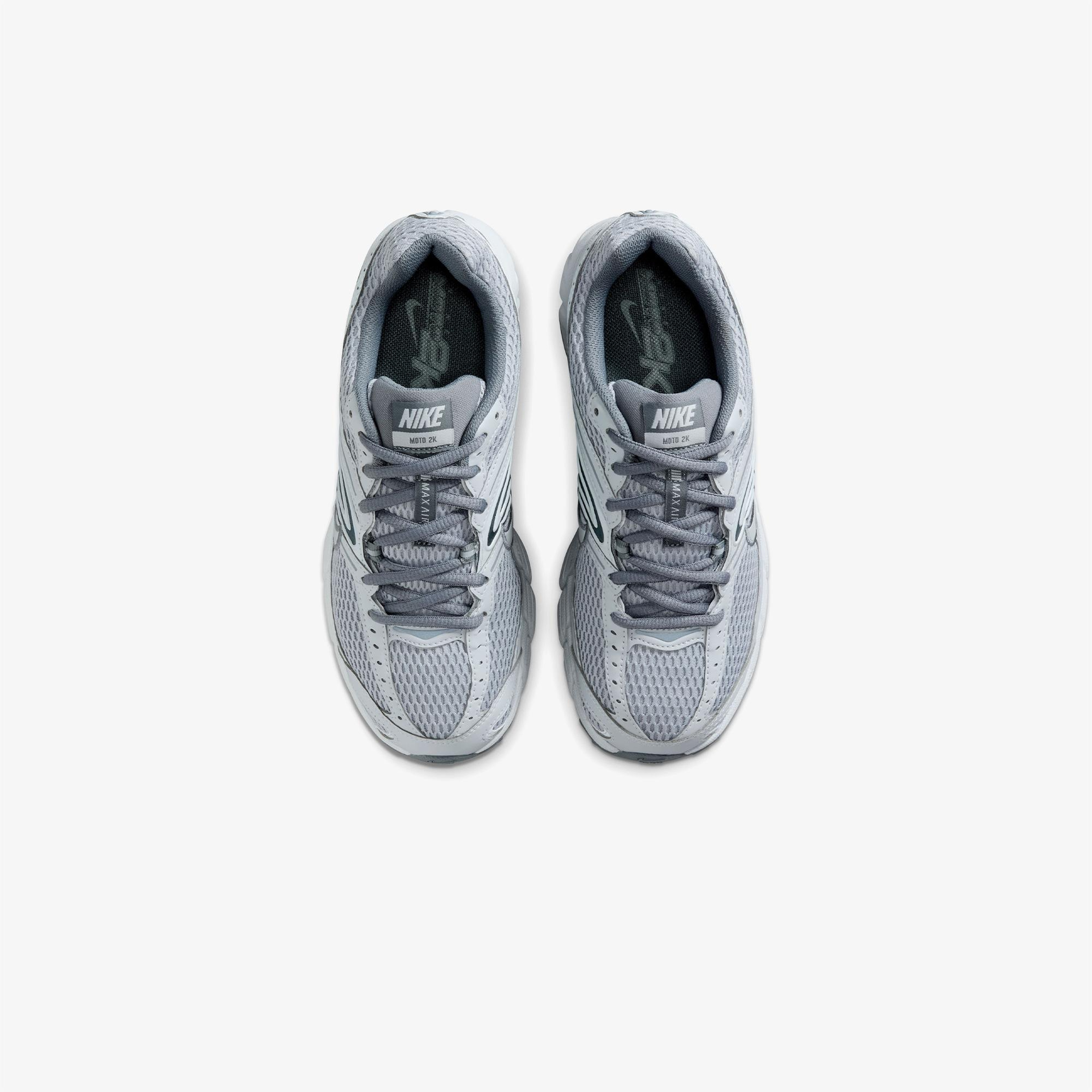 Nike Air Max Moto 2K Kadın Gri Spor Ayakkabı