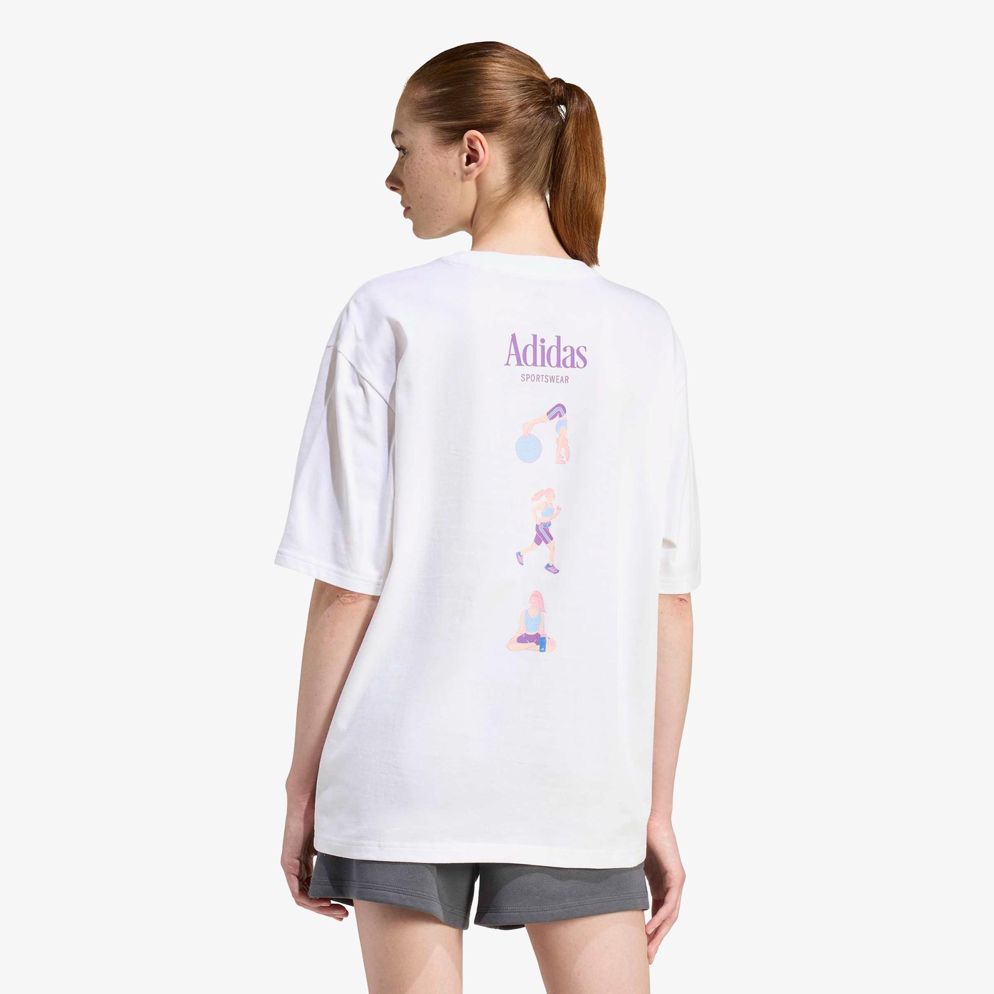 adidas Soft Sports Graphic Kadın Beyaz T-Shirt