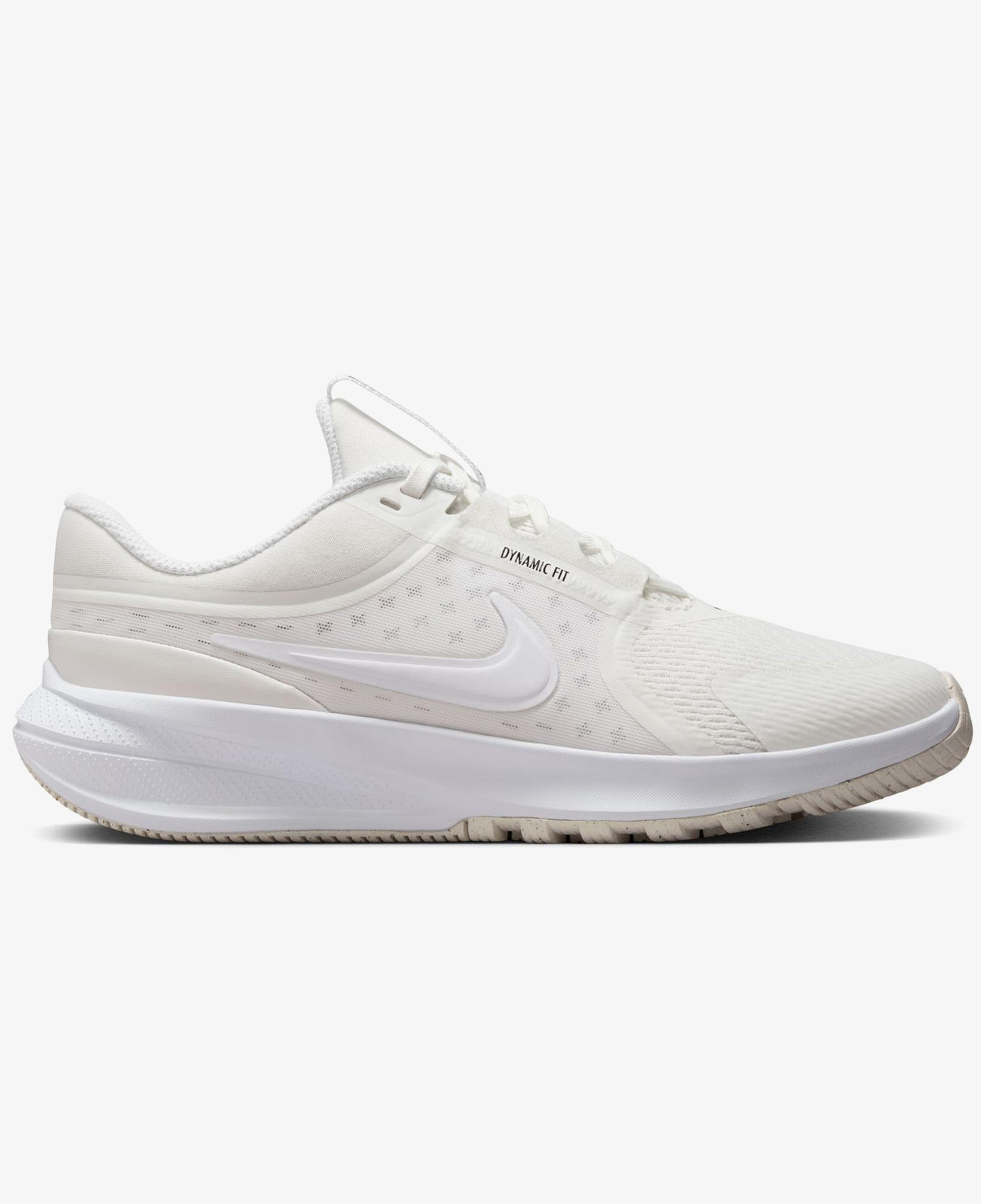 Nike Star Runner 5 Beyaz Koşu Ayakkabısı