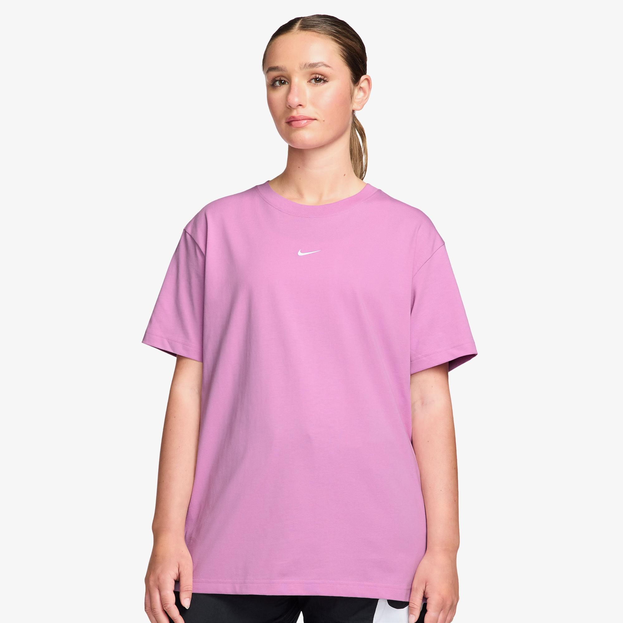 Nike Sportswear Classic Kadın Pembe T-Shirt