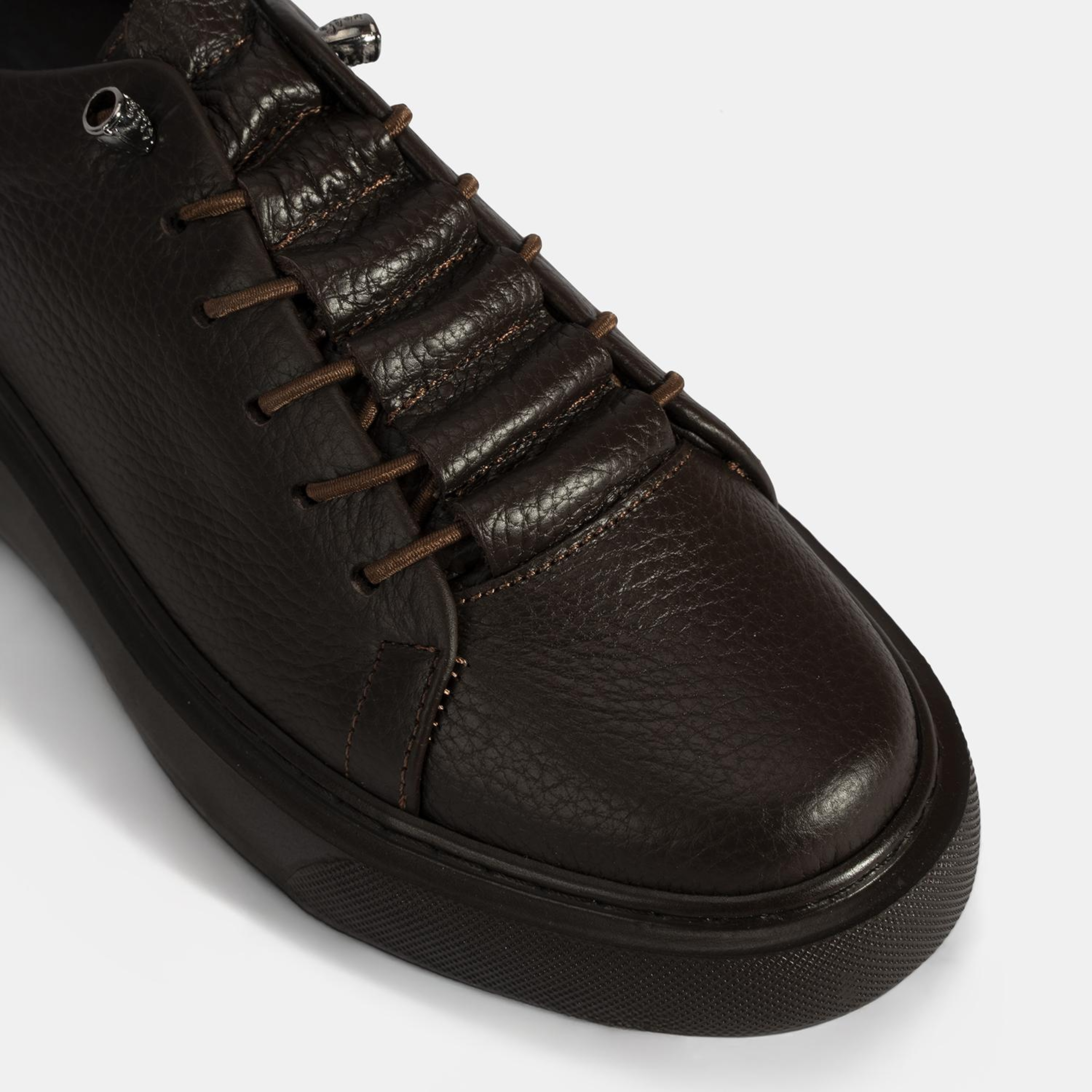 Kadın Kahve Bağcıklı Deri Spor Ayakkabı