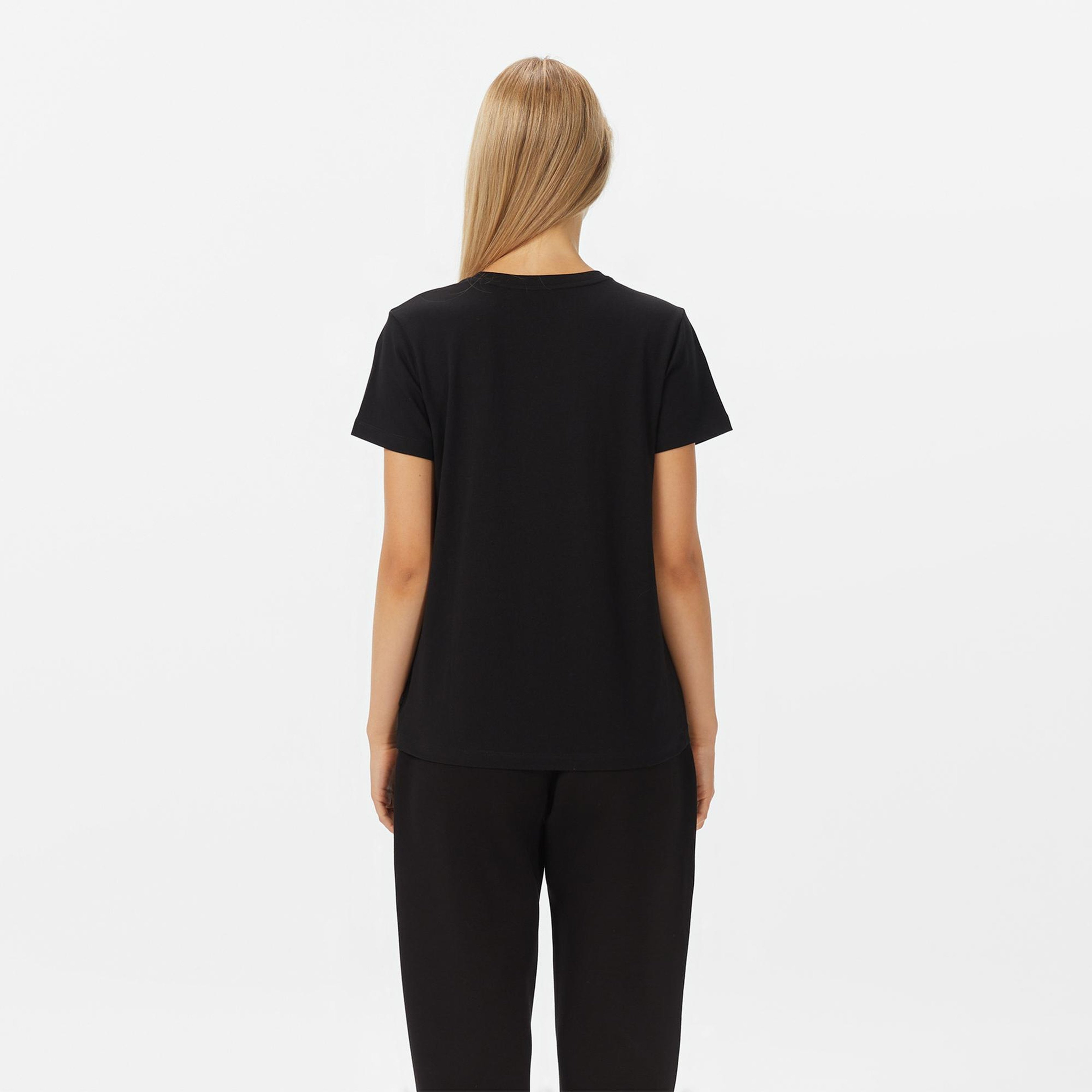 Guess Classic Kadın Siyah T-Shirt