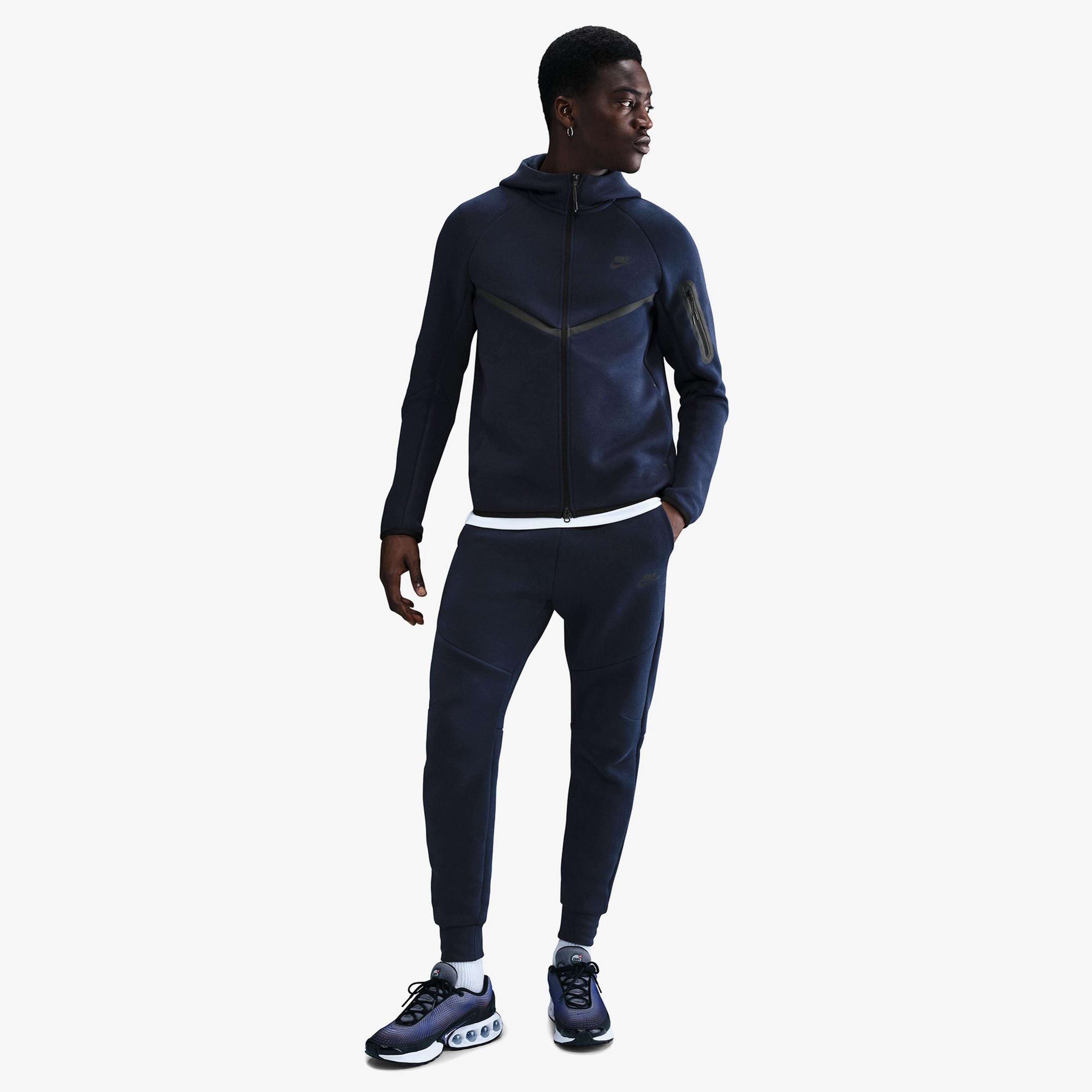 Nike Tech Fleece Jogger Erkek Lacivert Eşofman Altı