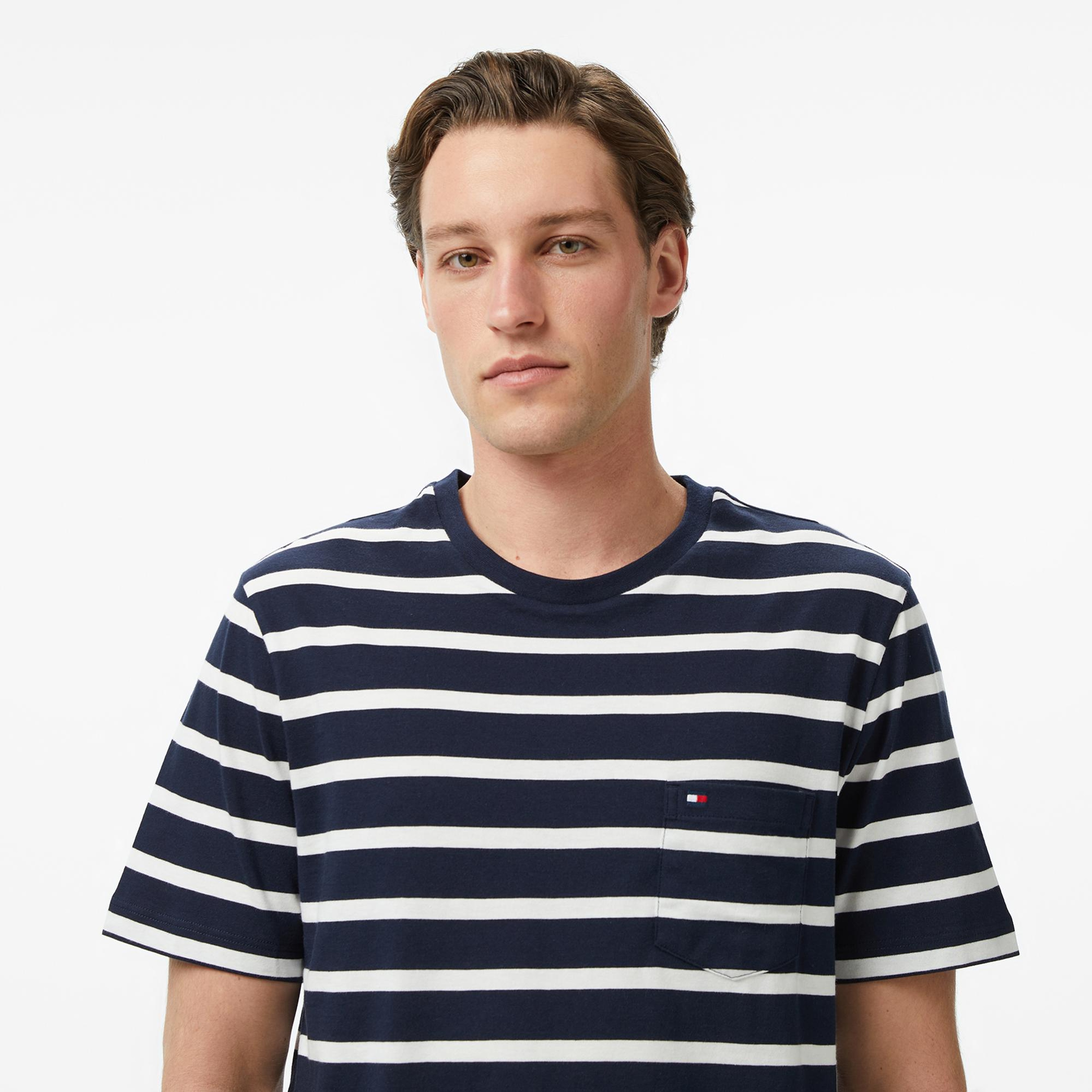 Tommy Hilfiger Core Essentials Erkek Lacivert T-Shirt