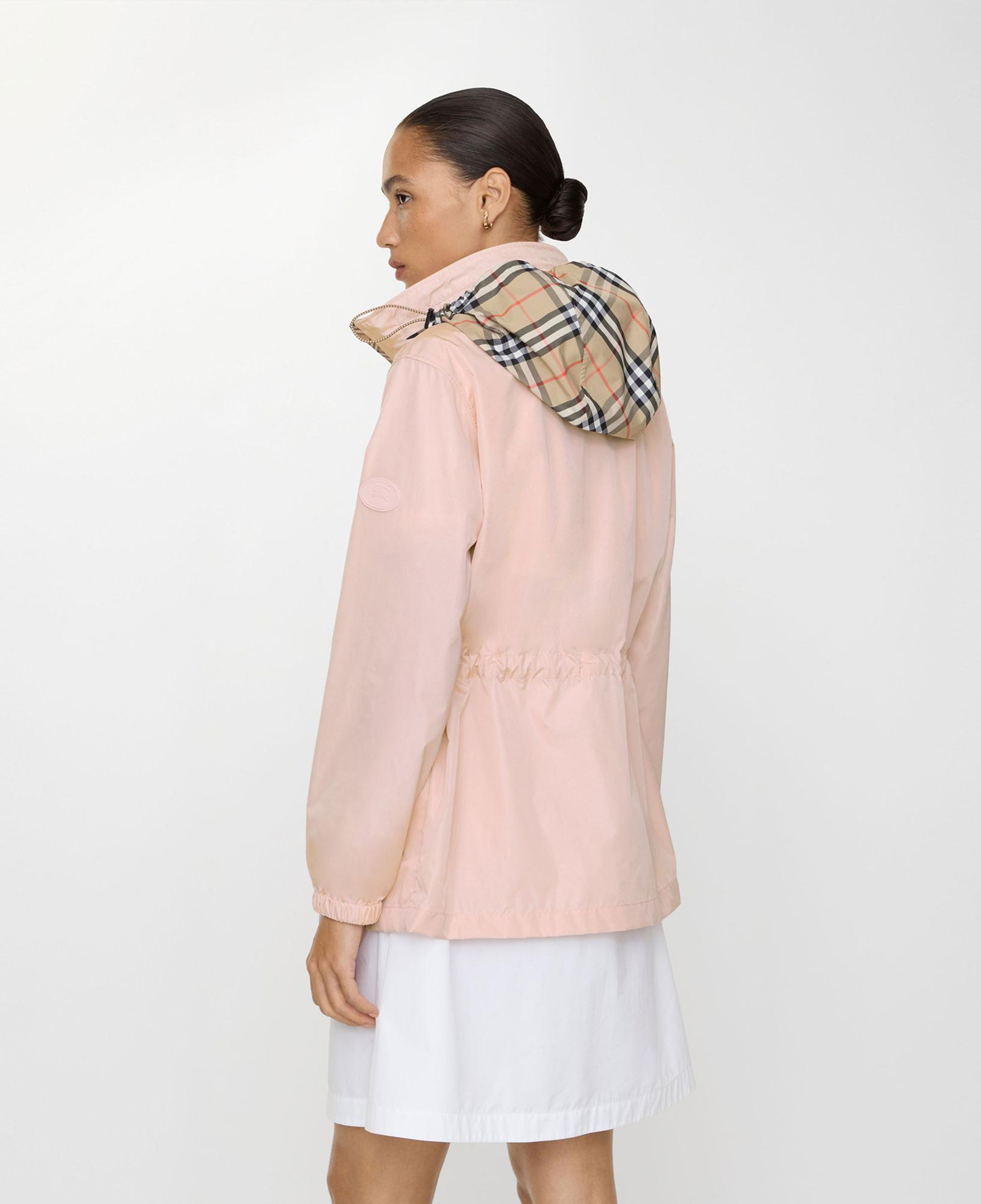 Burberry Short Checker-Tape Nylon Kadın Pembe Parka