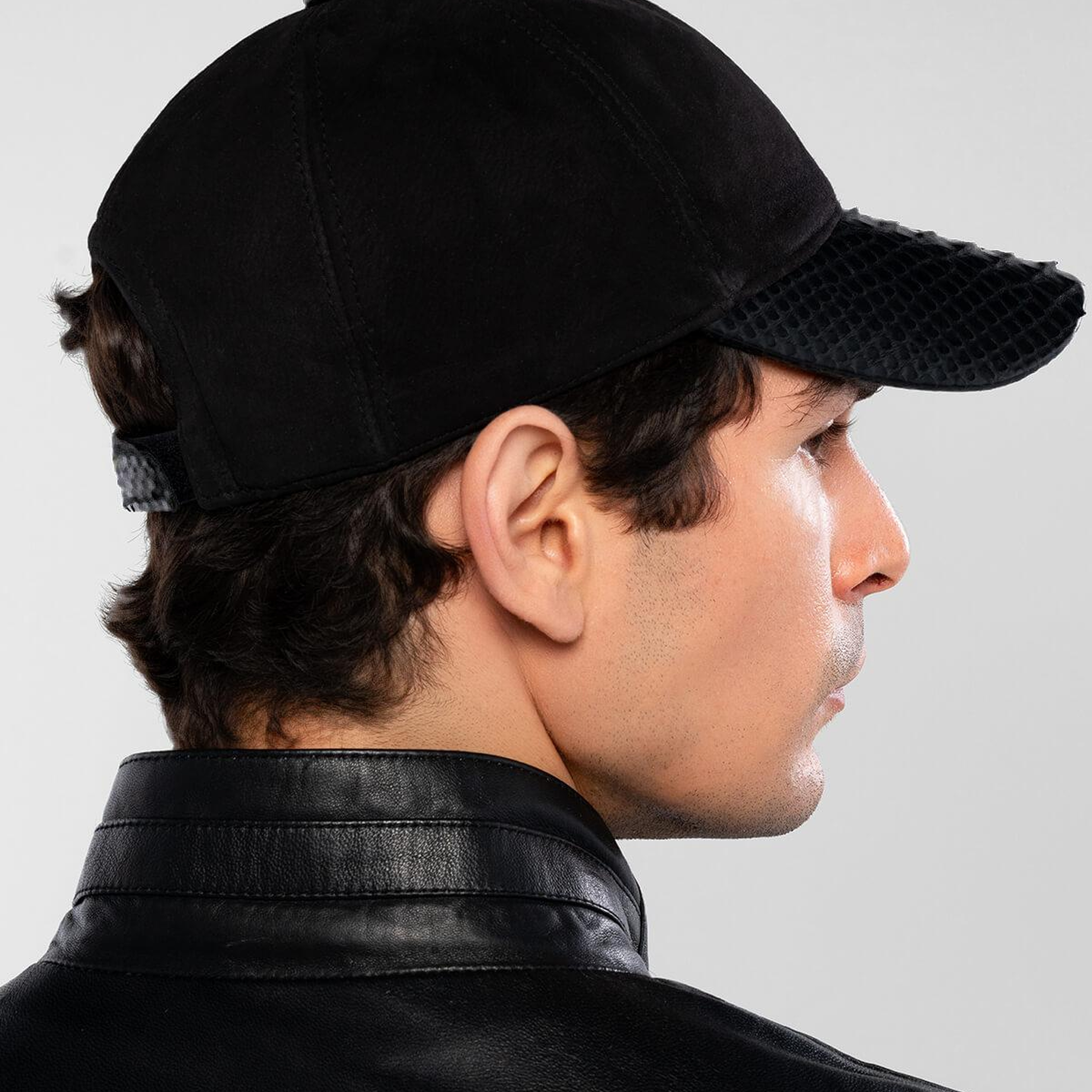 Tamer Tanca Erkek Hakiki Deri Siyah Süet Yılan Şapka