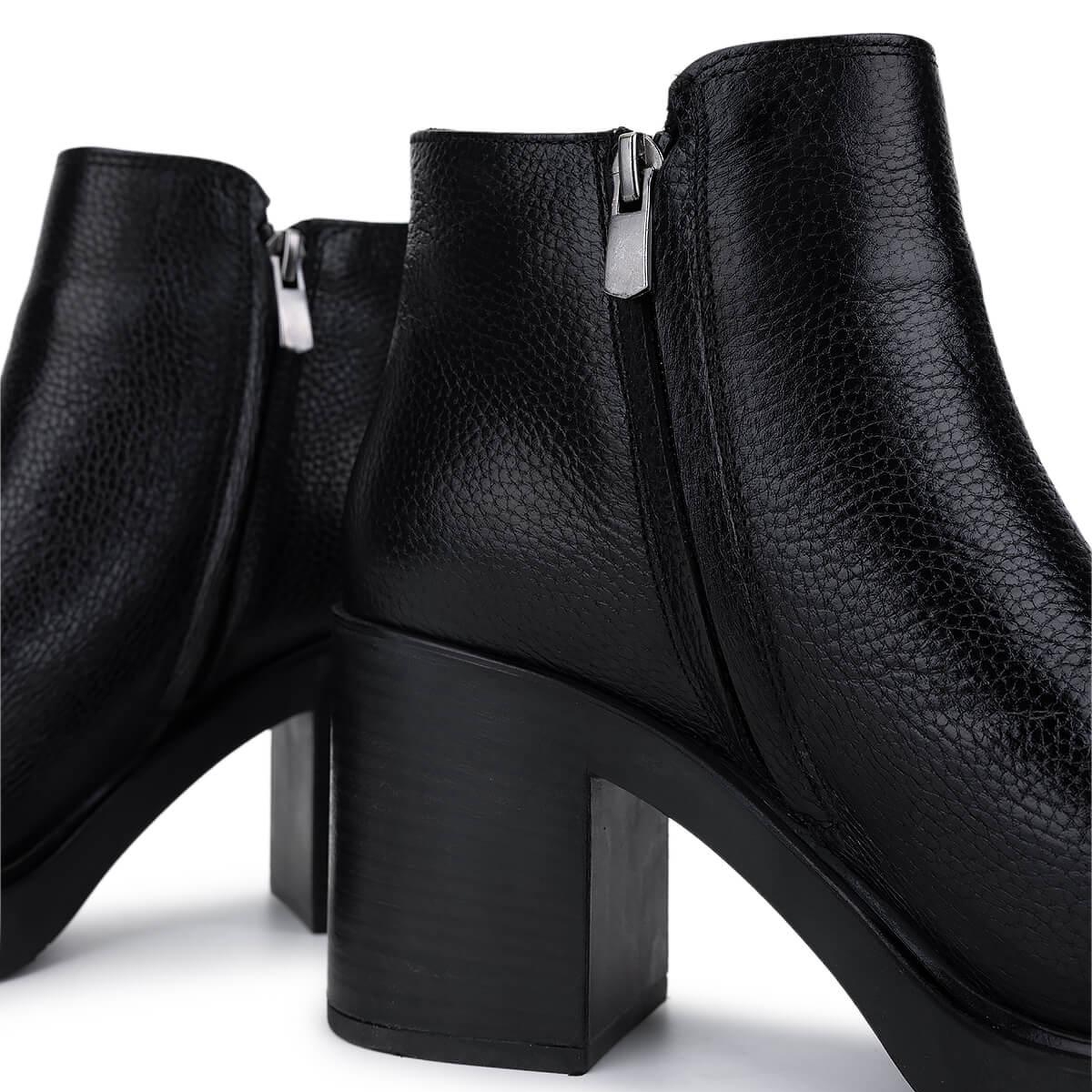 Tamer Tanca Kadın Hakiki Deri Siyah Floter Topuklu Bot