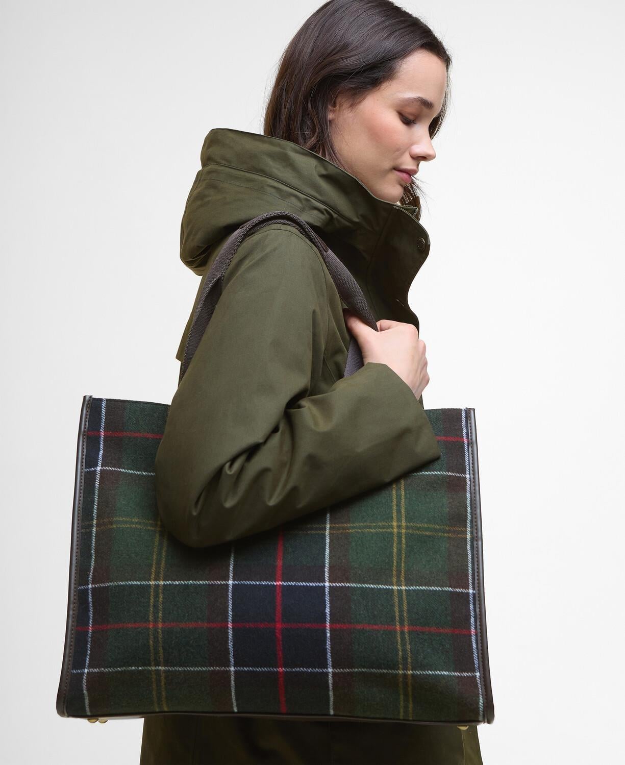 Barbour Turnberry Tartan Kol Çantası