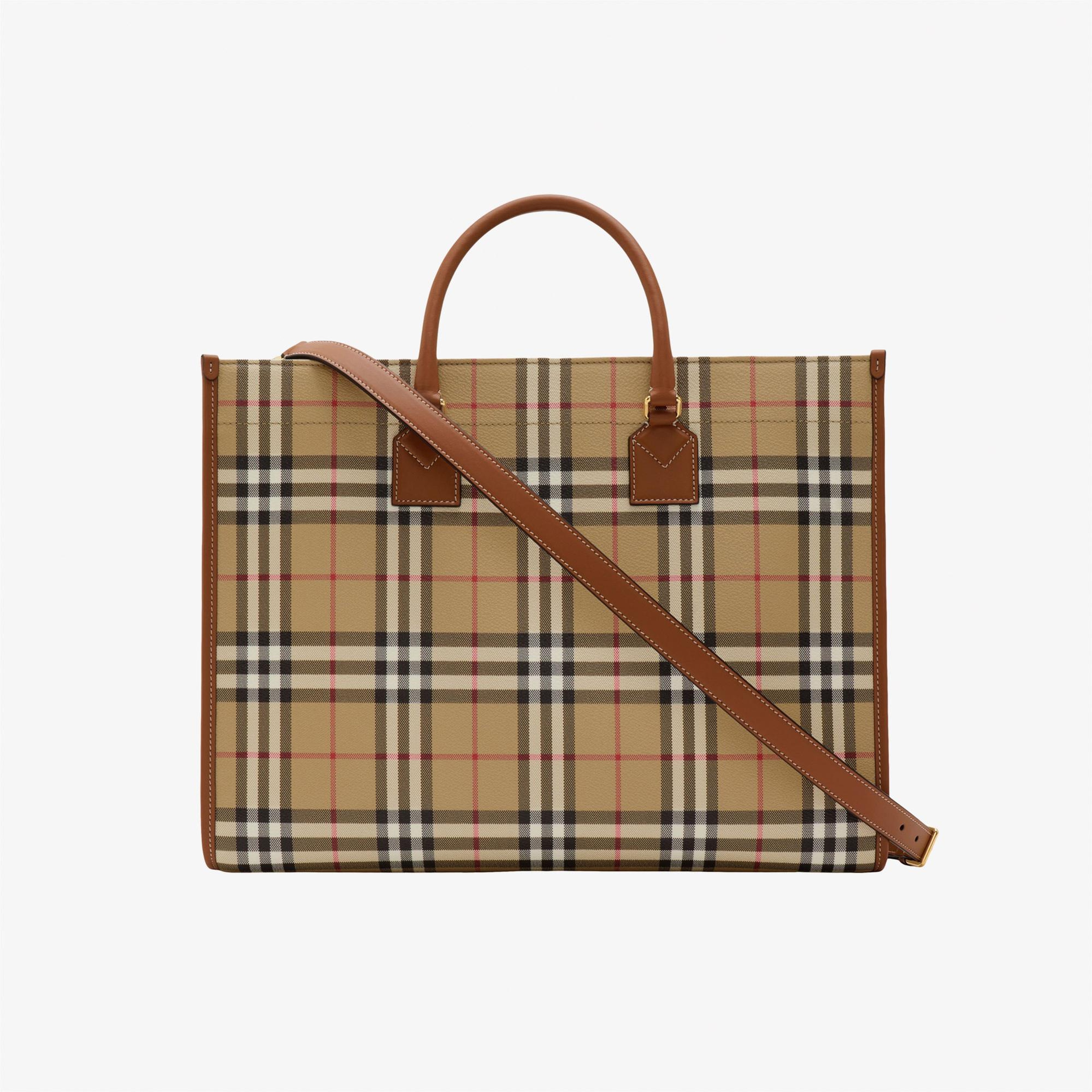 Burberry Freya Tote Kadın Bej Omuz Çantası