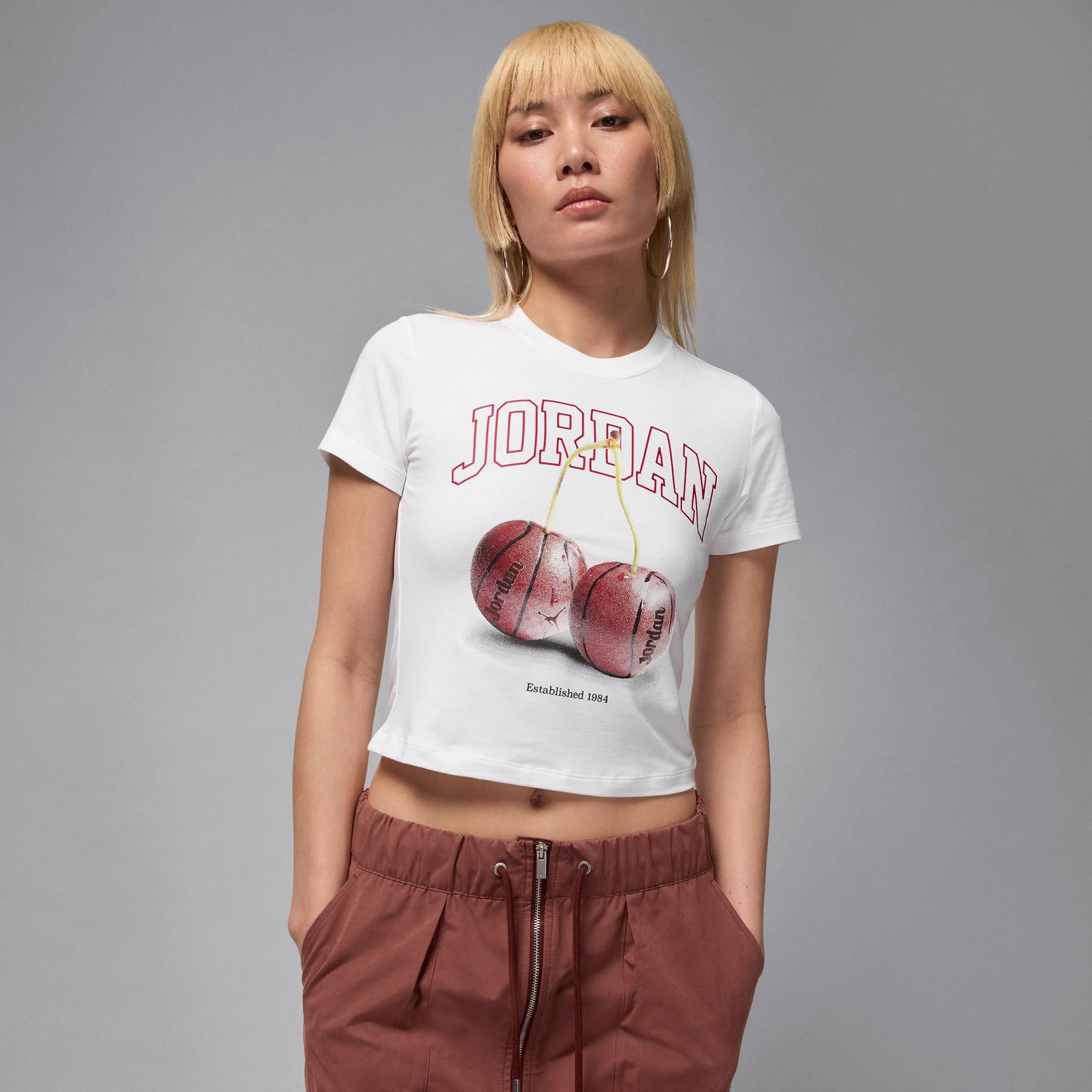 Jordan Brooklyn Kadın Beyaz T-Shirt